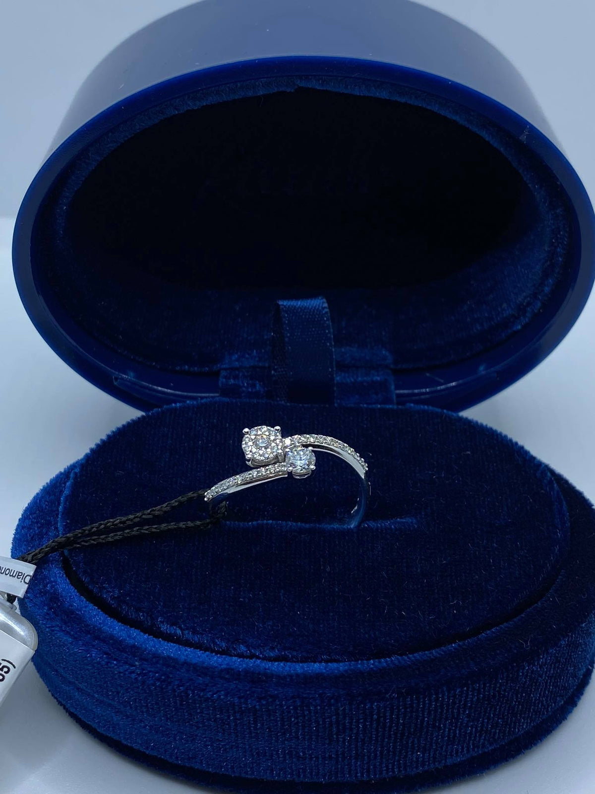 Anello Recarlo Nodo D'amore con Diamanti Ct 0.35