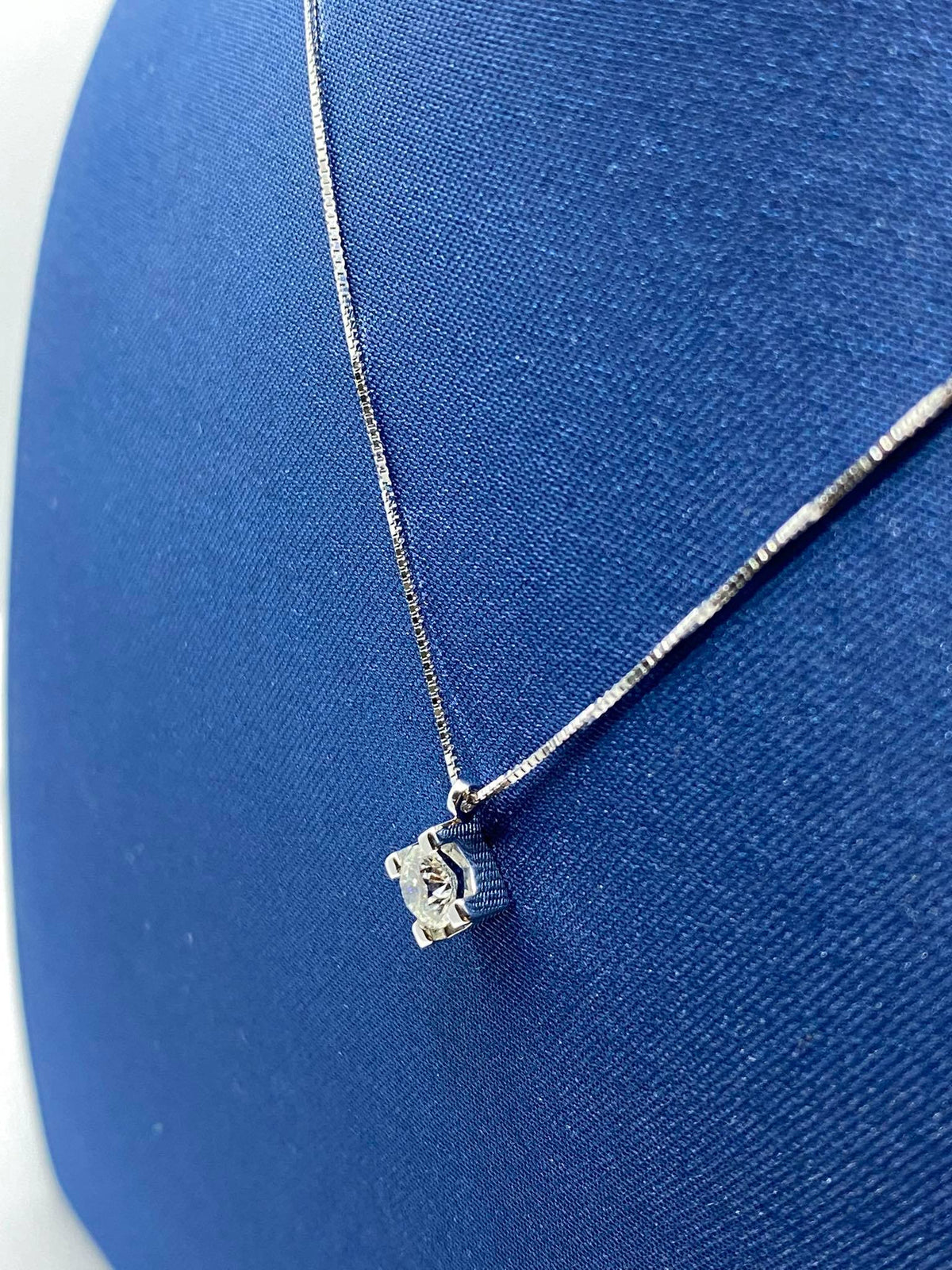 Collana Recarlo Punto Luce Maria Teresa con Diamante Ct 0.46