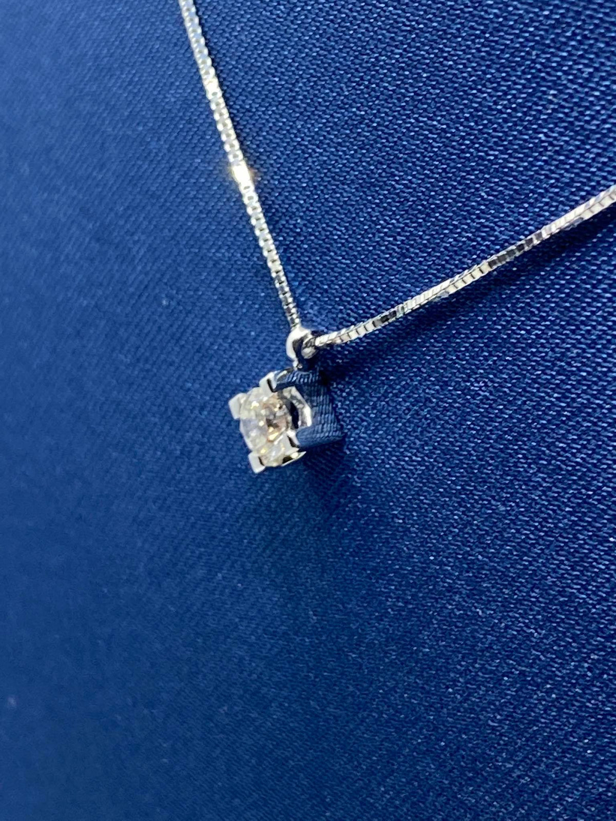 Collana Recarlo Punto Luce Maria Teresa con Diamante Ct 0.29