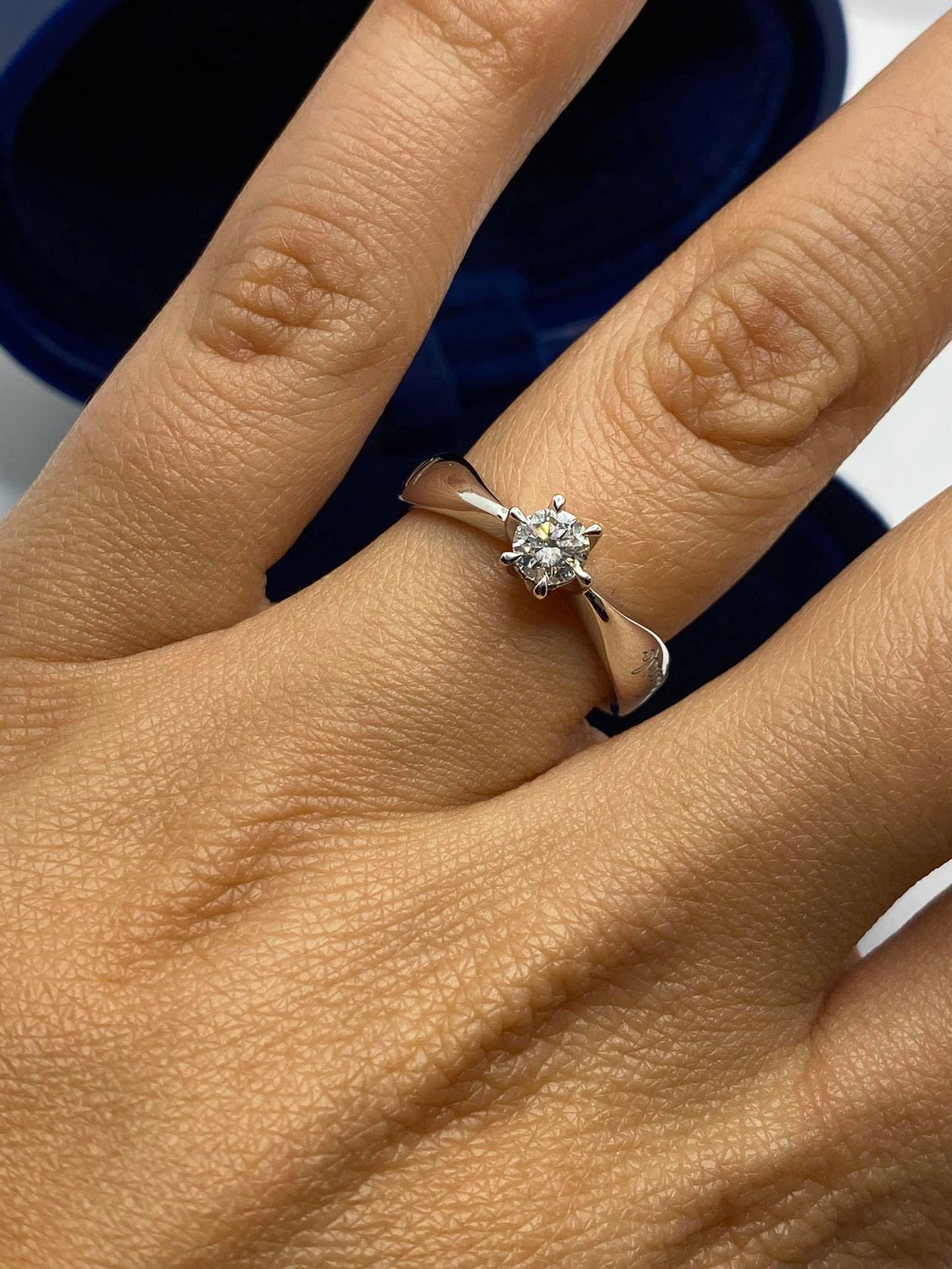 Anello Solitario Recarlo Florence AMORE con Diamante Ct 0.30