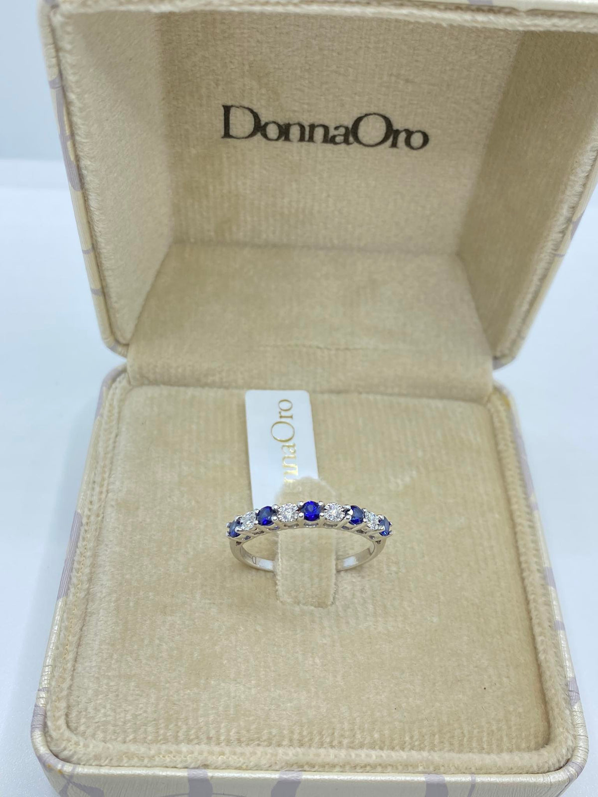 Anello Veretta Donna Oro 18KT con Zaffiri Ct 0.50 e Diamanti