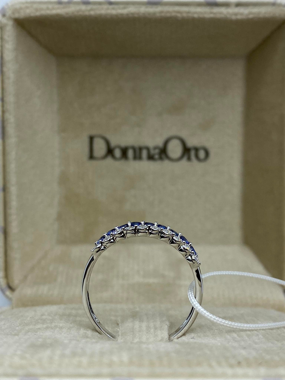 Anello Veretta Donna Oro 18KT con Zaffiri Ct 0.22 e Diamanti