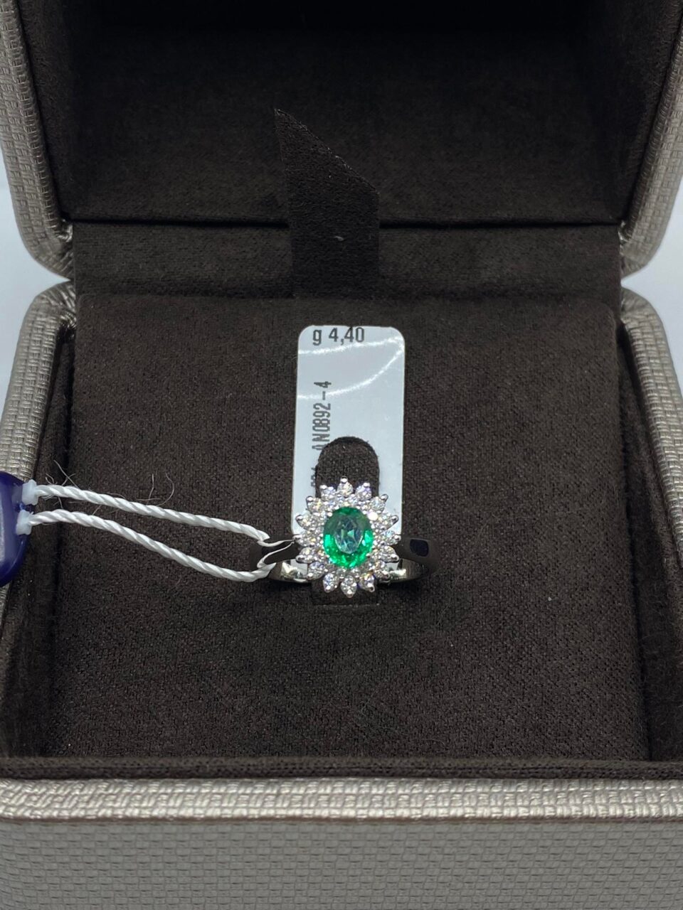 Anello Donna Crivelli con Smeraldo Ct 0.52 e Diamanti