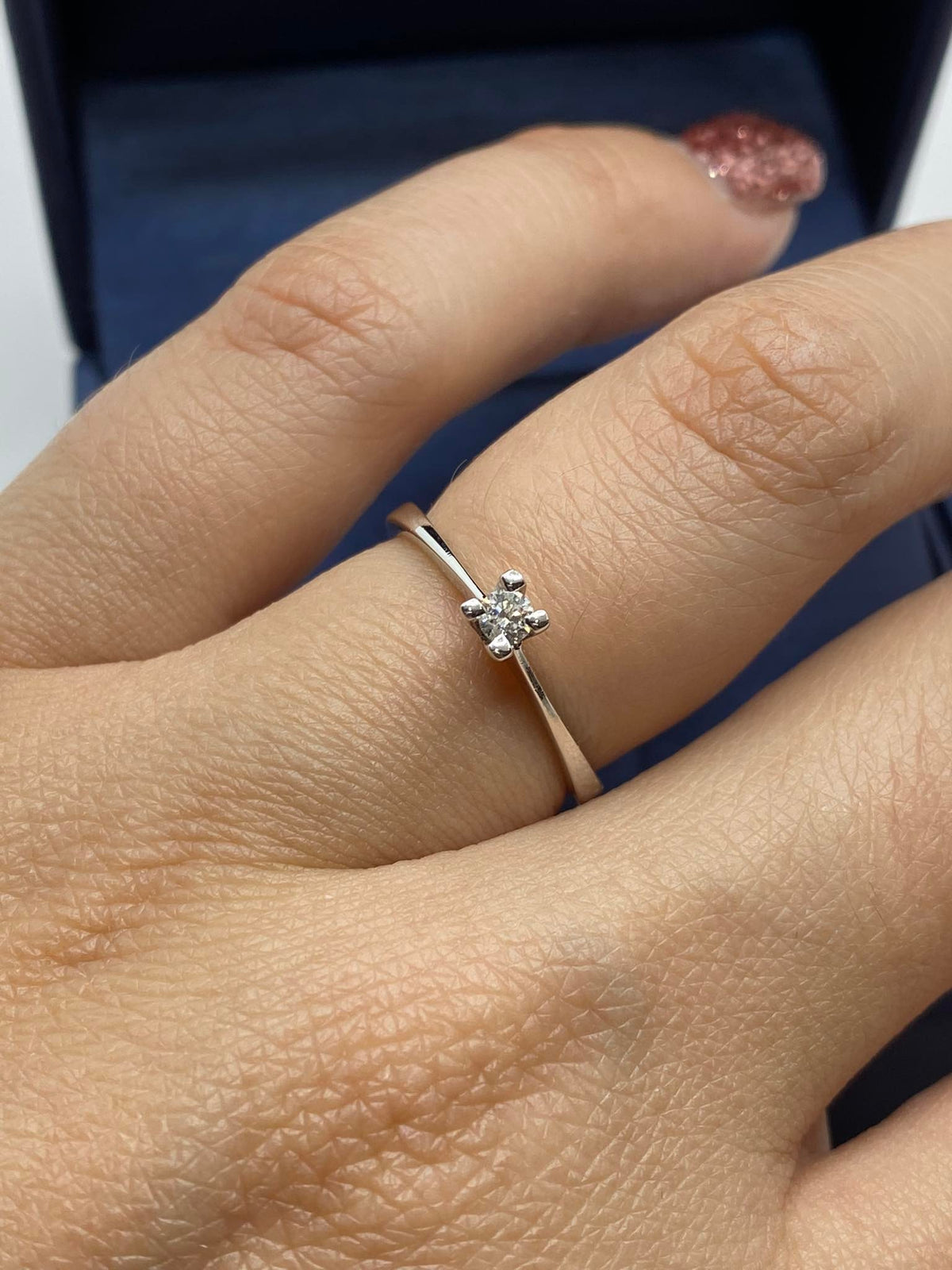 Anello Donna Solitario in Oro 18KT 18KT con Diamante Ct. 0.12