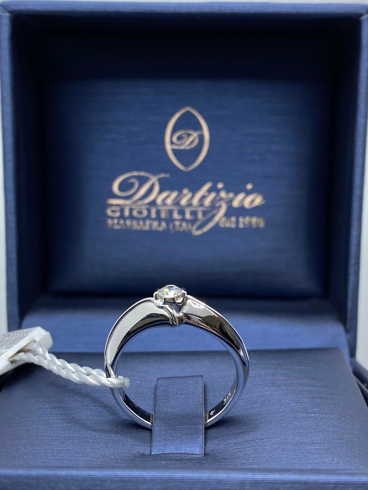 Anello Donna Solitario Gianni Carità in Oro 18KT 18KT con Diamante Ct. 0.14