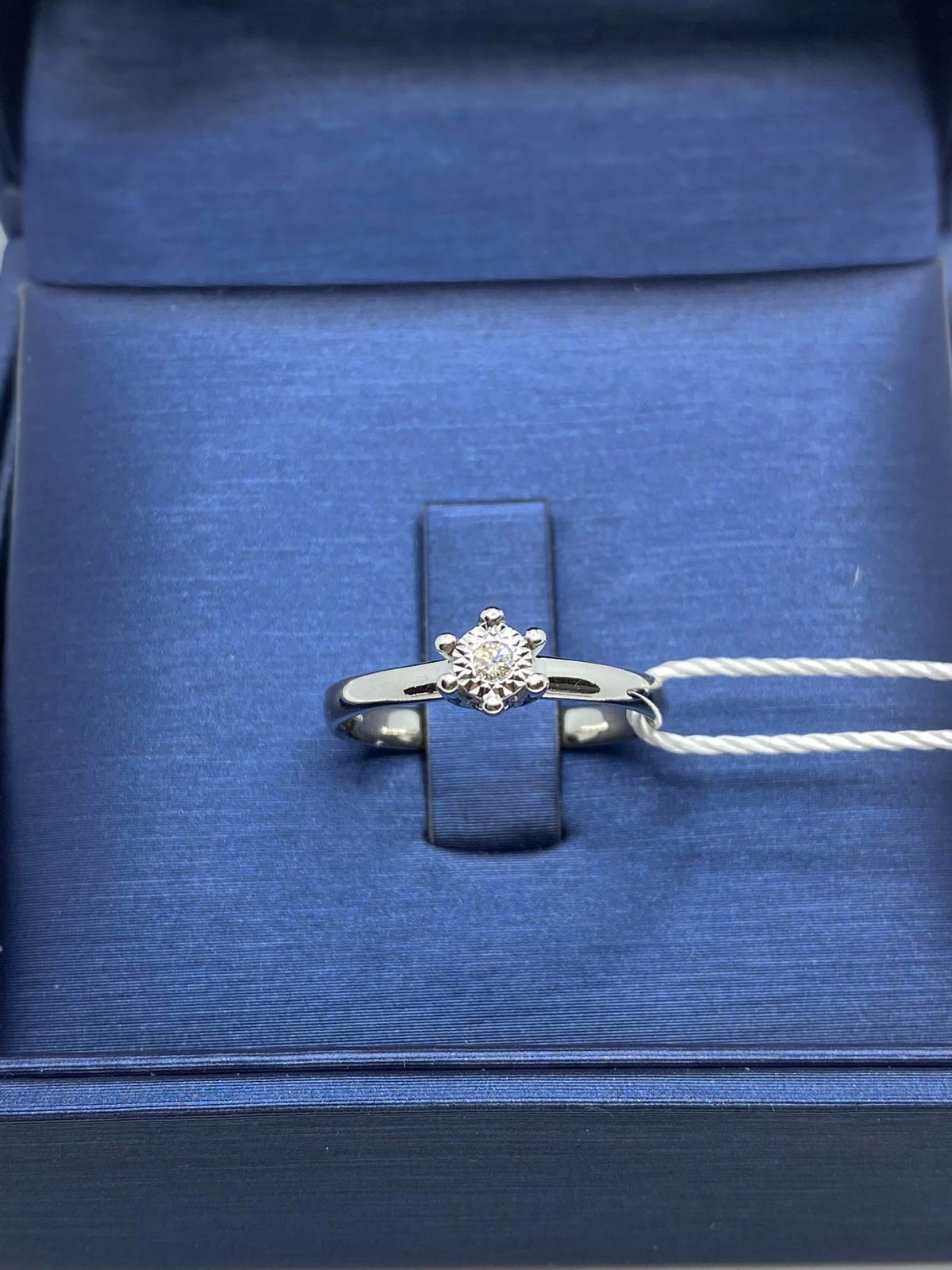 Anello Donna Solitario in Oro 18KT 18KT Con Diamante Ct. 0.03