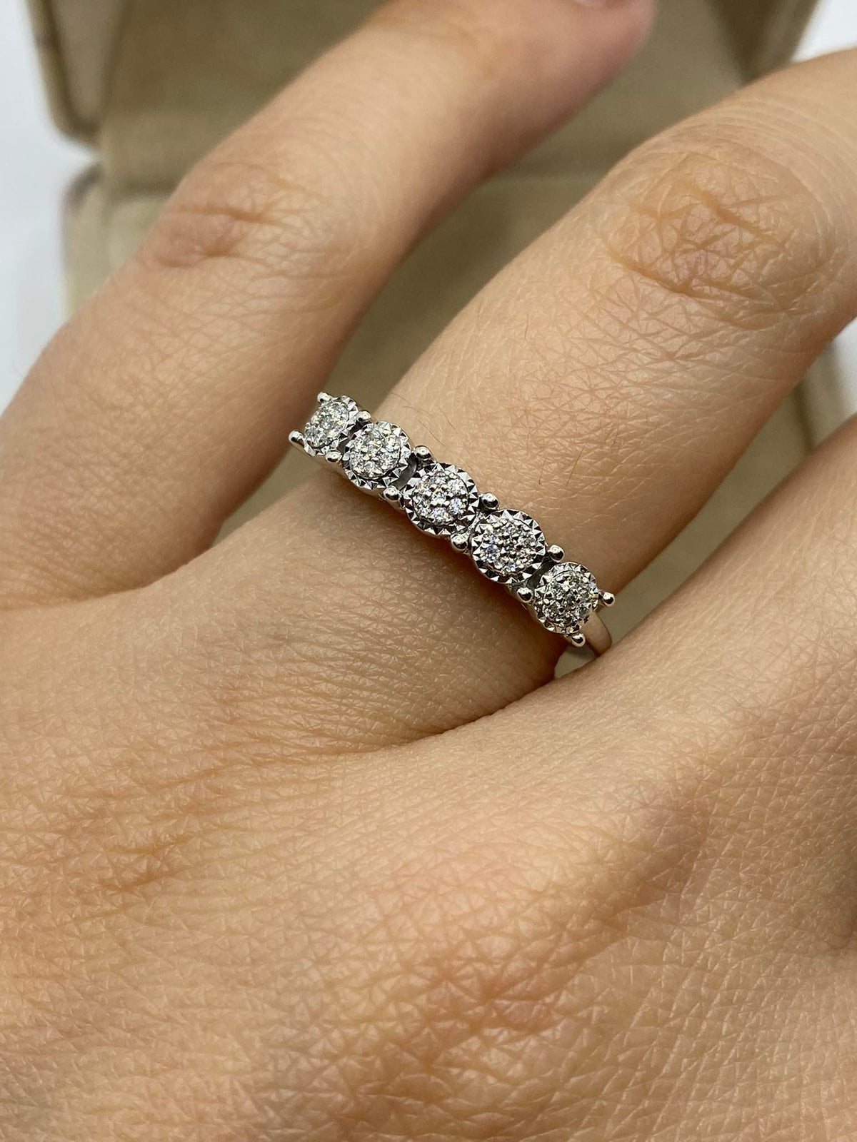 Anello Veretta a 5 Donna Oro 18KT con Diamanti Ct. 0.14