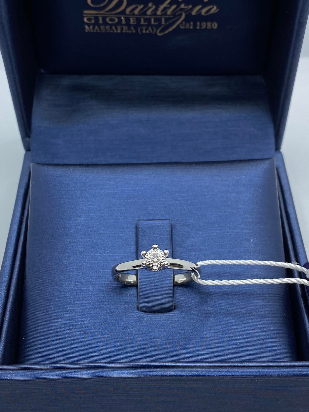 Anello Donna Solitario in Oro 18KT 18KT Con Diamante Ct. 0.03