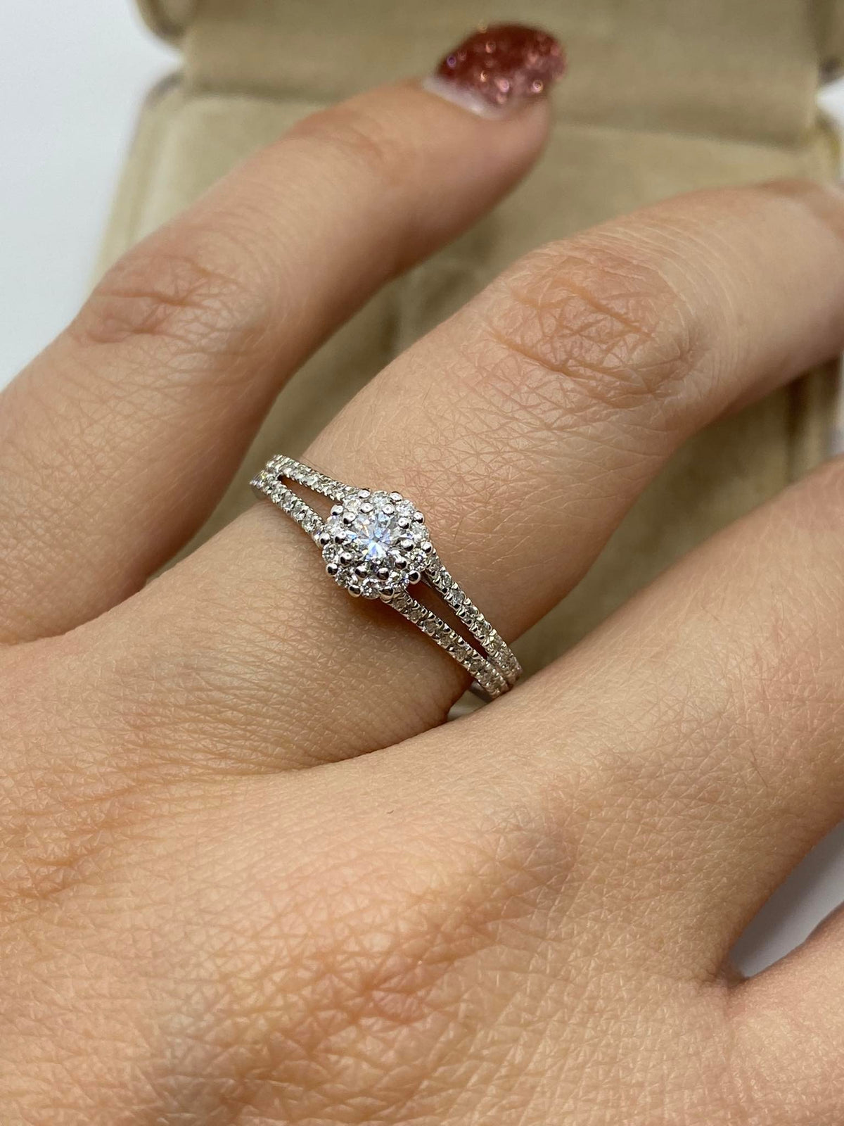 Anello Solitario Donna Oro 18KT con Diamante Ct. 0.45