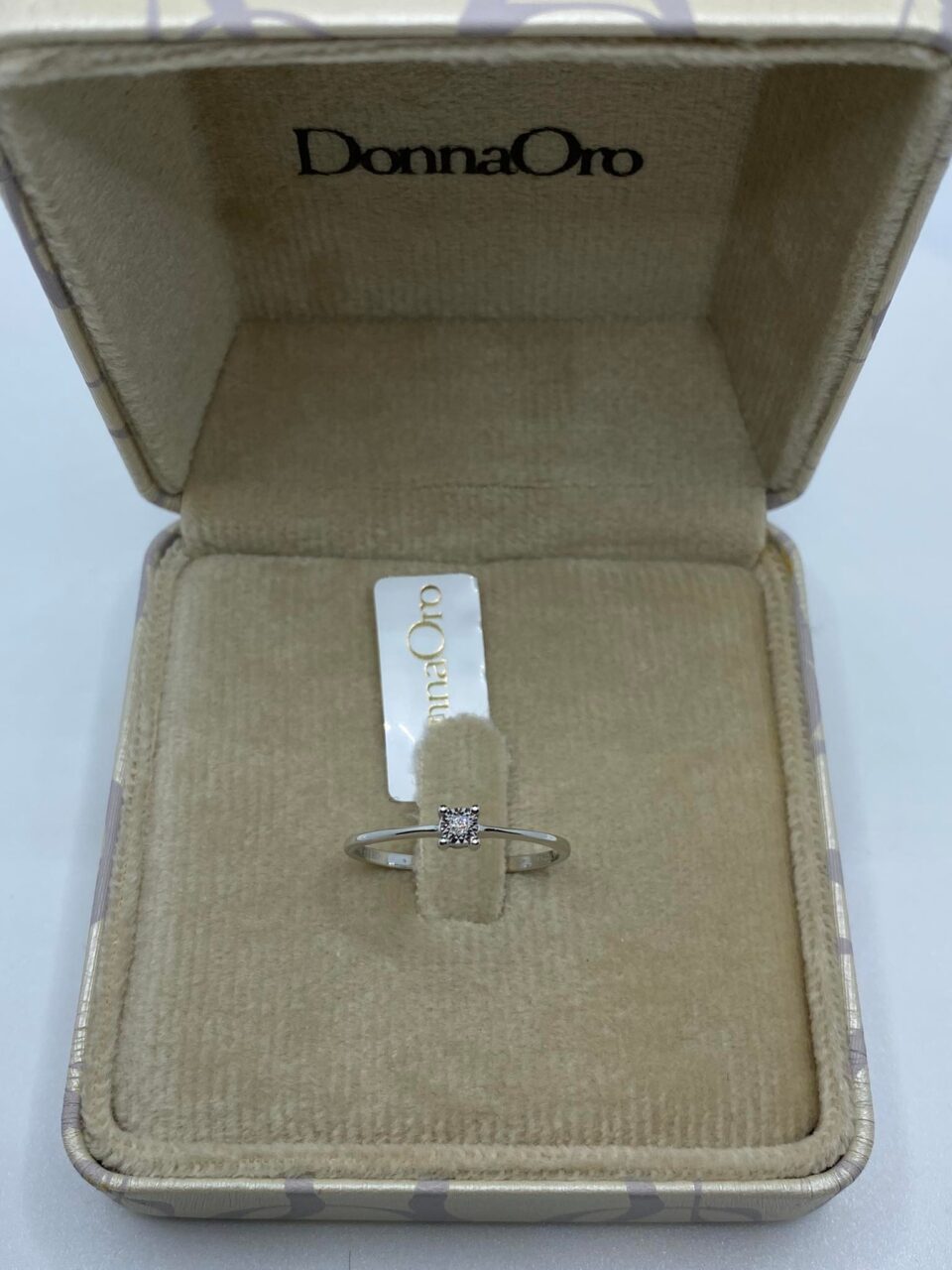 Anello Solitario Donna Oro 18KT con Diamante Ct. 0.01