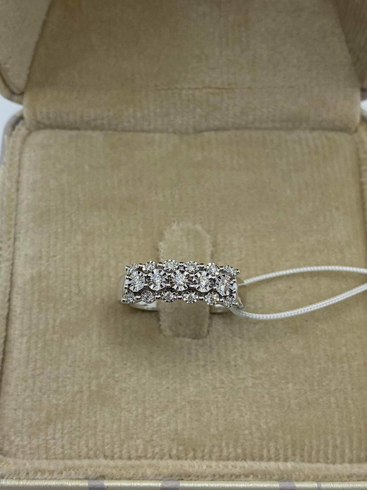 Anello a Fascia Donna Oro 18KT con Diamanti Ct. 0.15