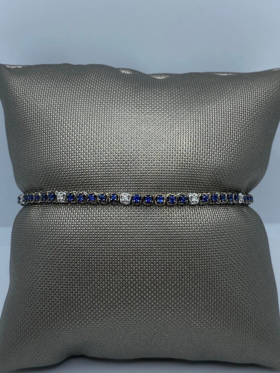 Bracciale Tennis Donna Oro 18KT con Diamanti e Zaffiri Ct. 1.21