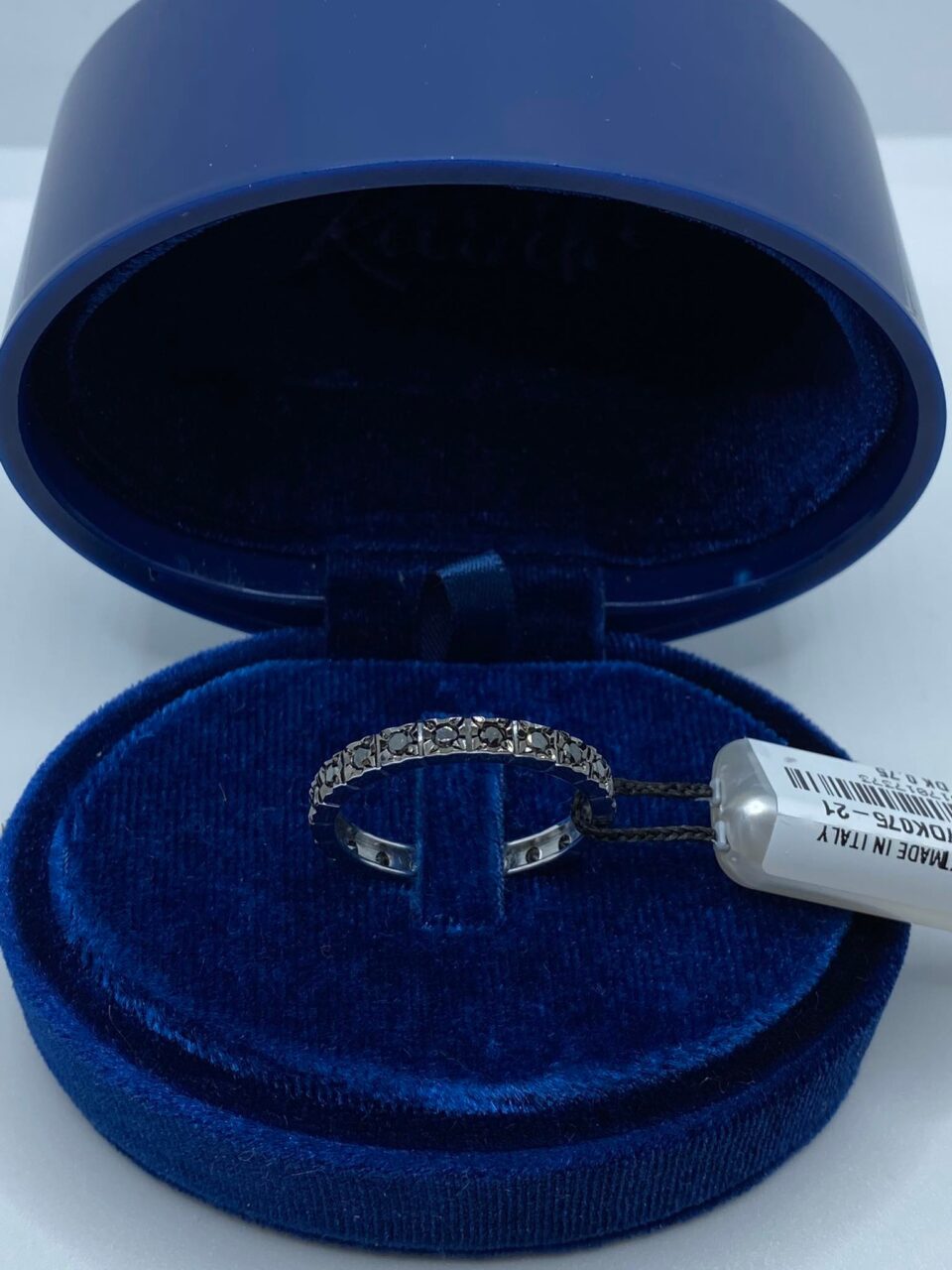 Anello Veretta Recarlo con Diamanti Neri Ct. 0.75