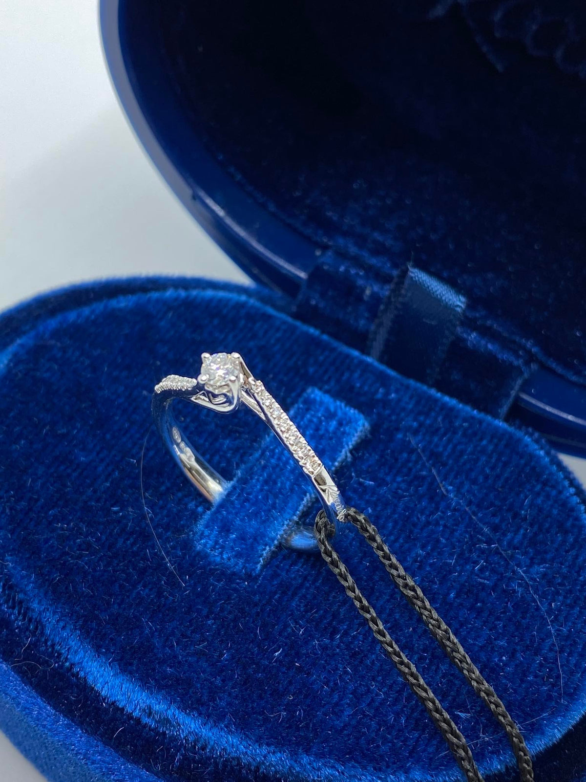 Anello Recarlo Solitario Anniversary con Diamanti Ct. 0.17