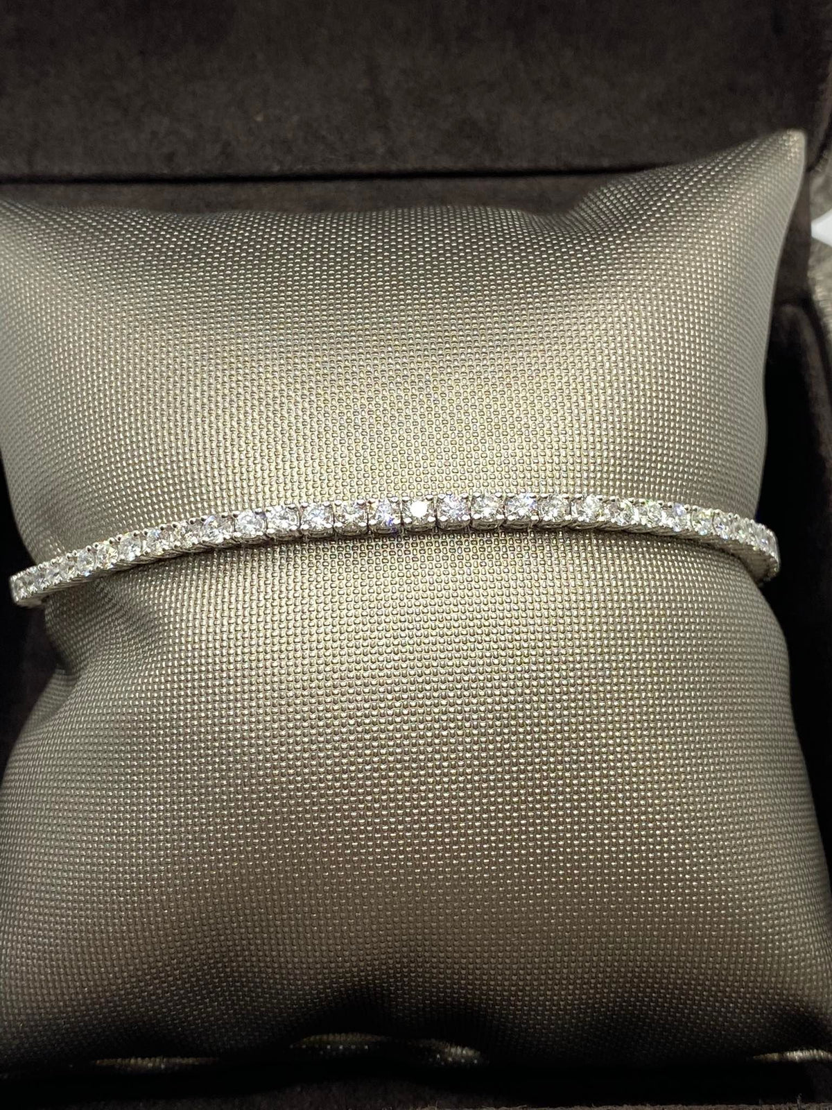 Bracciale Tennis in Oro 18KT 18KT e Diamanti Ct. 3.40