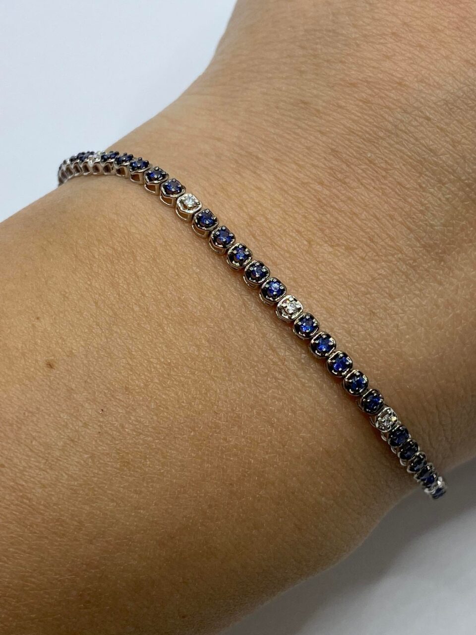 Bracciale Tennis Donna Oro 18KT con Diamanti e Zaffiri Ct. 1.21