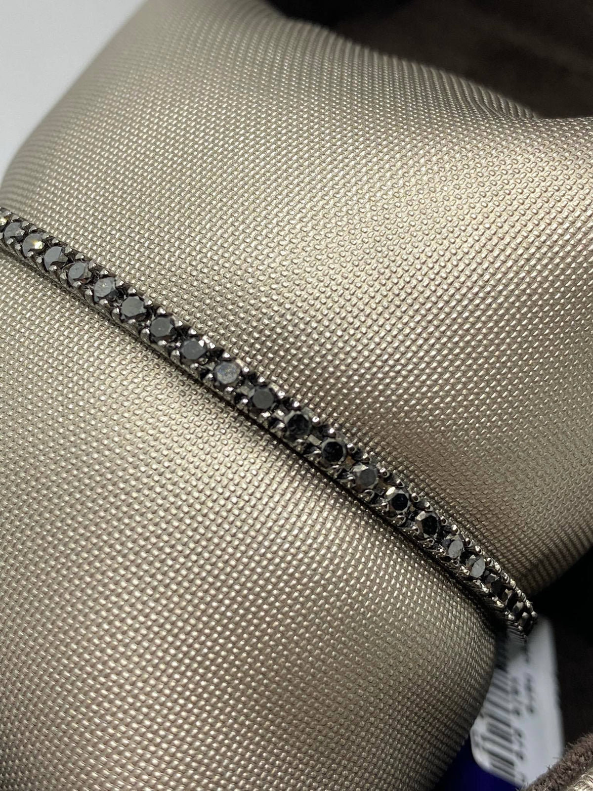 Bracciale Tennis in Oro 18KT Nero con Diamanti Neri Ct 3.30