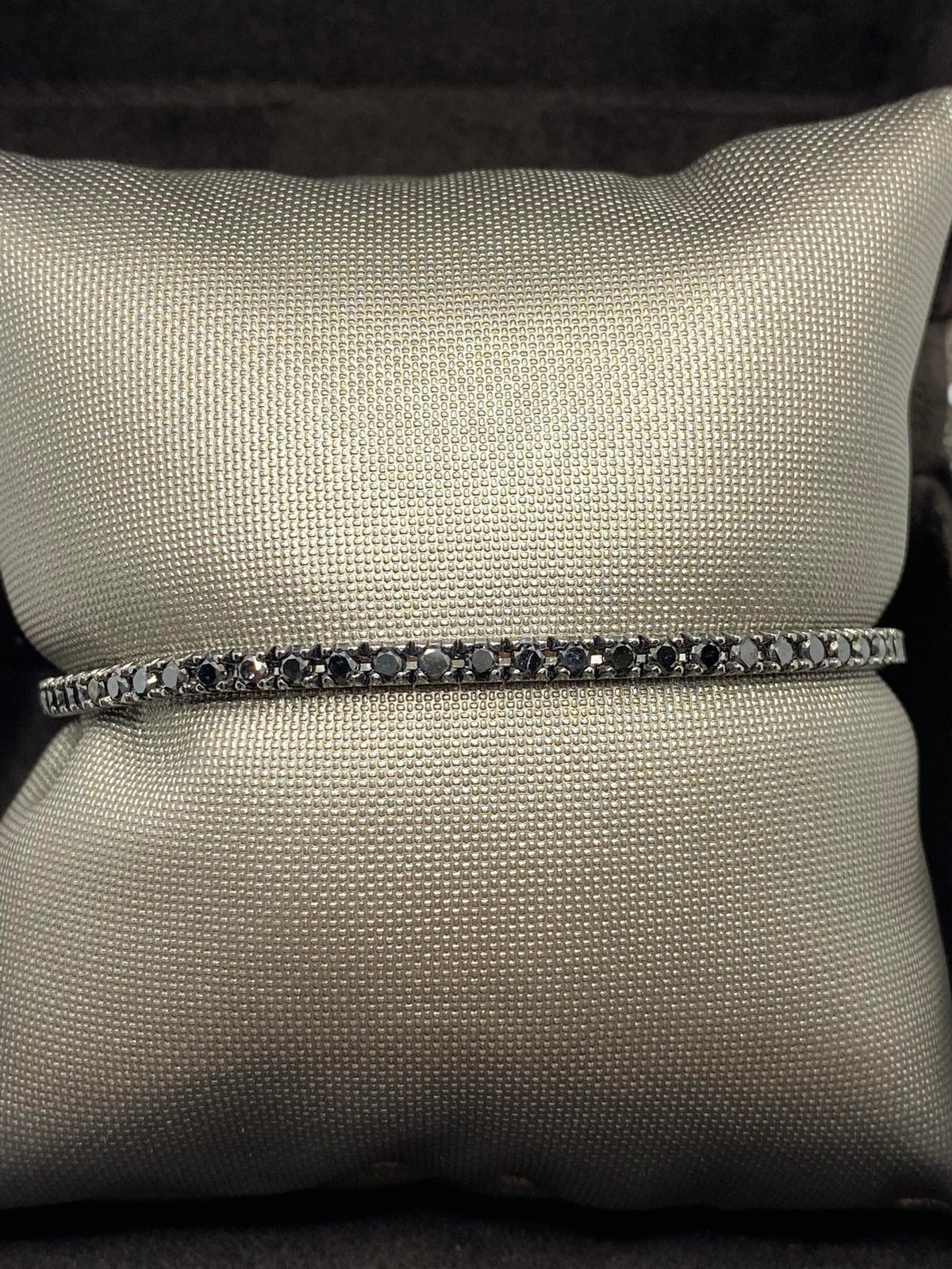 Bracciale Tennis in Oro 18KT Nero con Diamanti Neri Ct 3.30