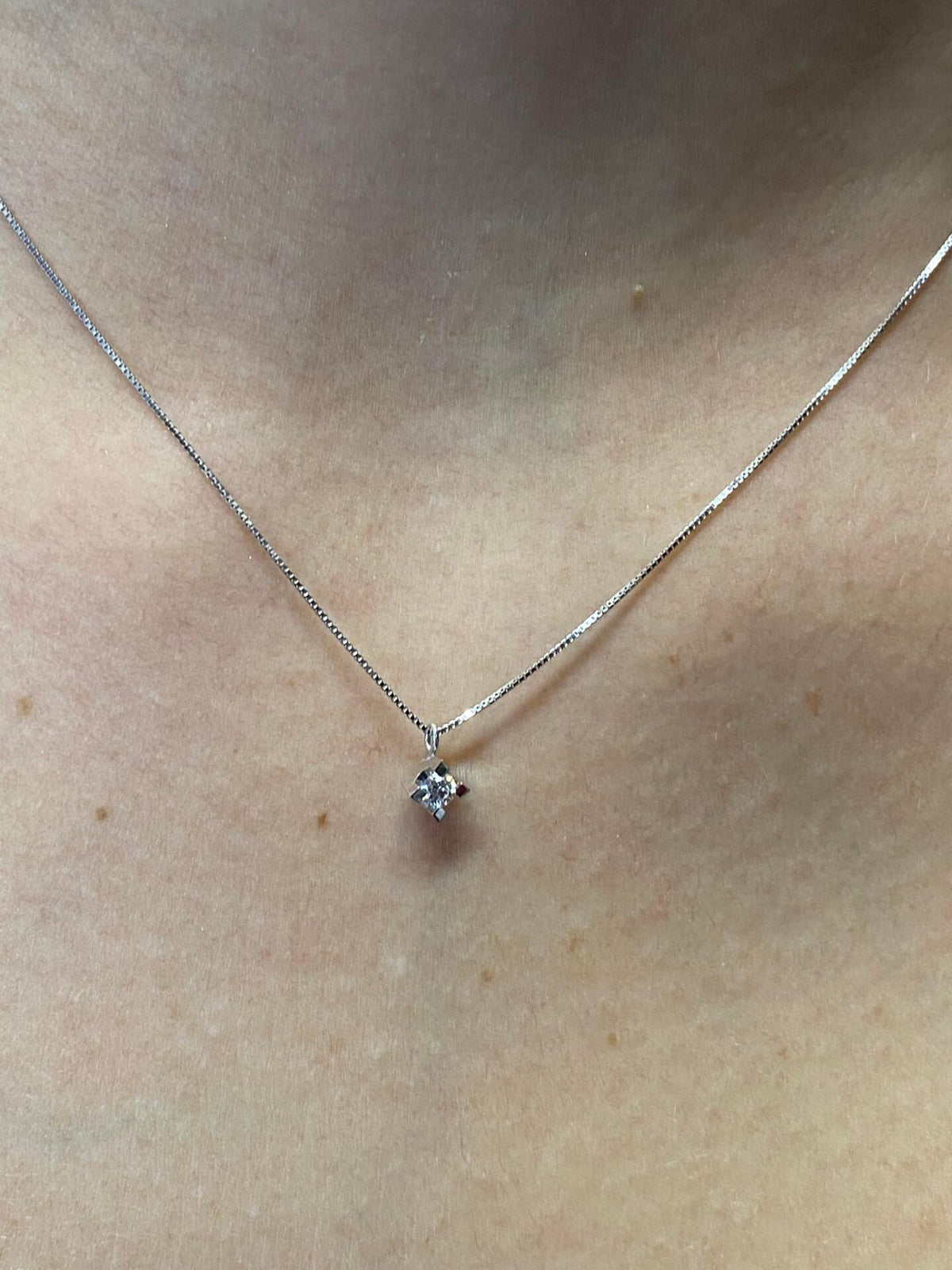 Collana Punto Luce PG Gioielli con Diamante Ct. 0.08