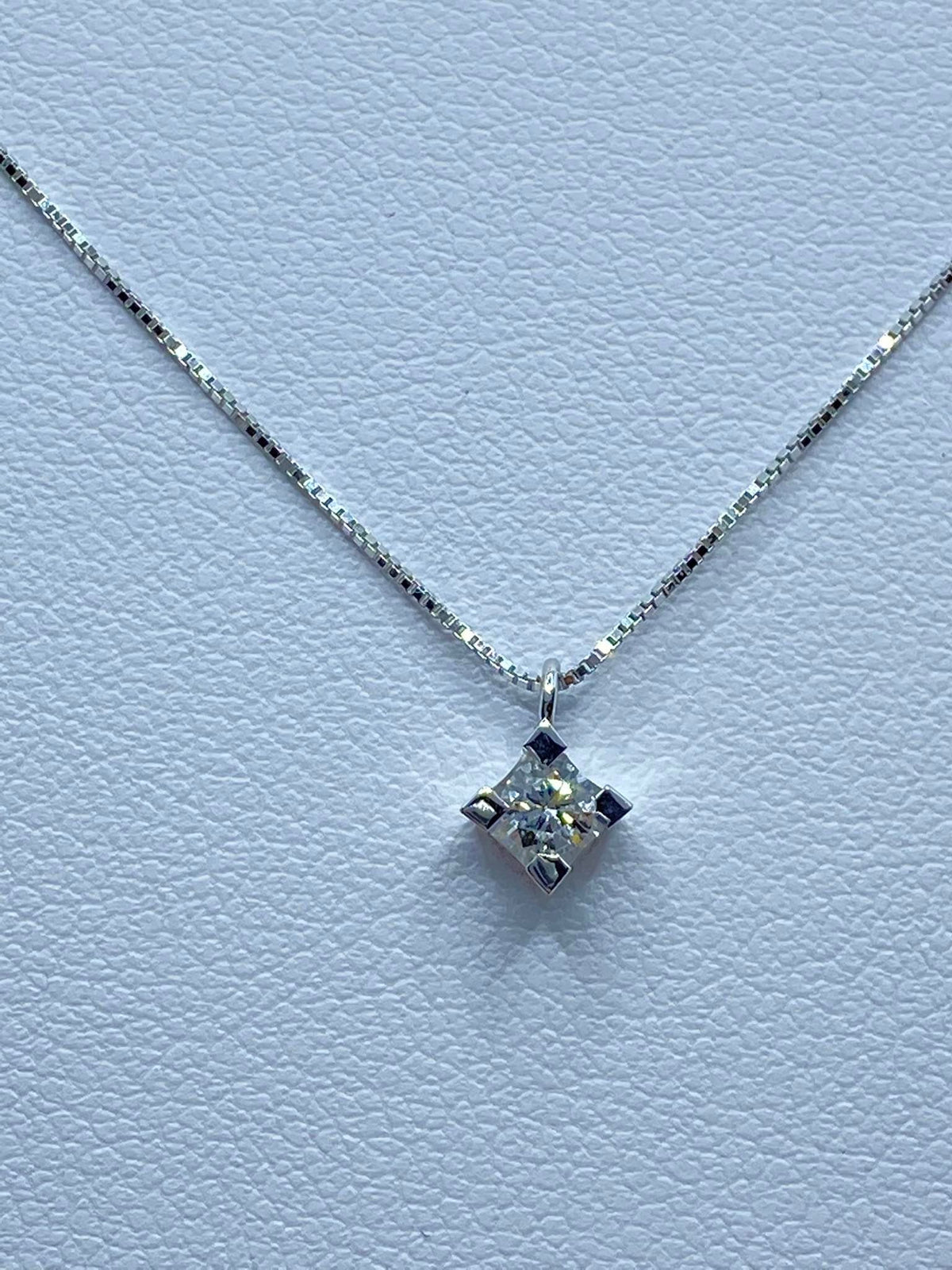 Collana Punto Luce PG Gioielli con Diamante Ct. 0.11