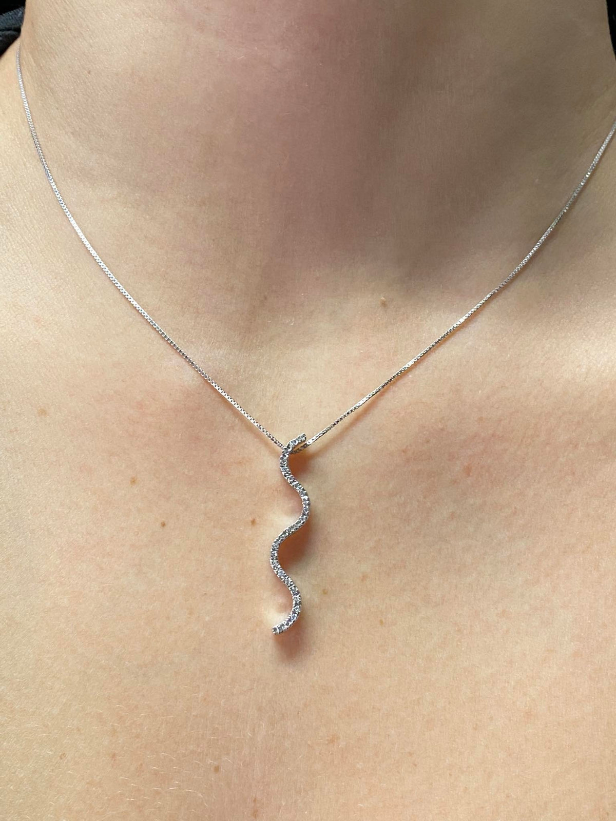 Collana a Onda in Oro 18KT 18KT e Diamanti Ct. 0.13