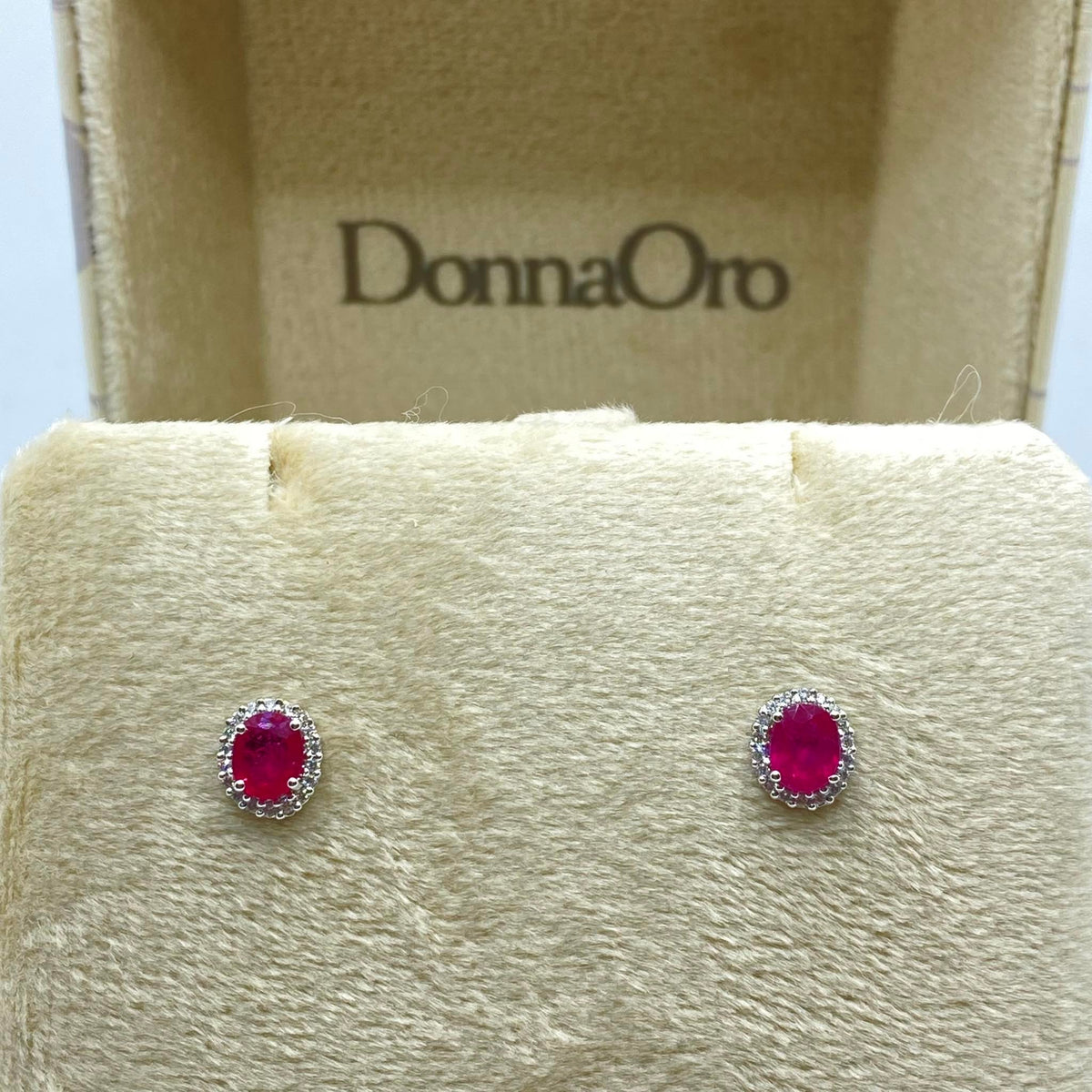 Orecchini Donna Oro 18KT con Rubini Ct.0.80 e Diamanti