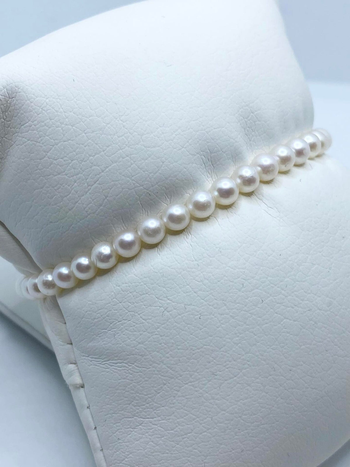 Bracciale Donna Oro 18KT con Perle Naturali mm 4-4,5