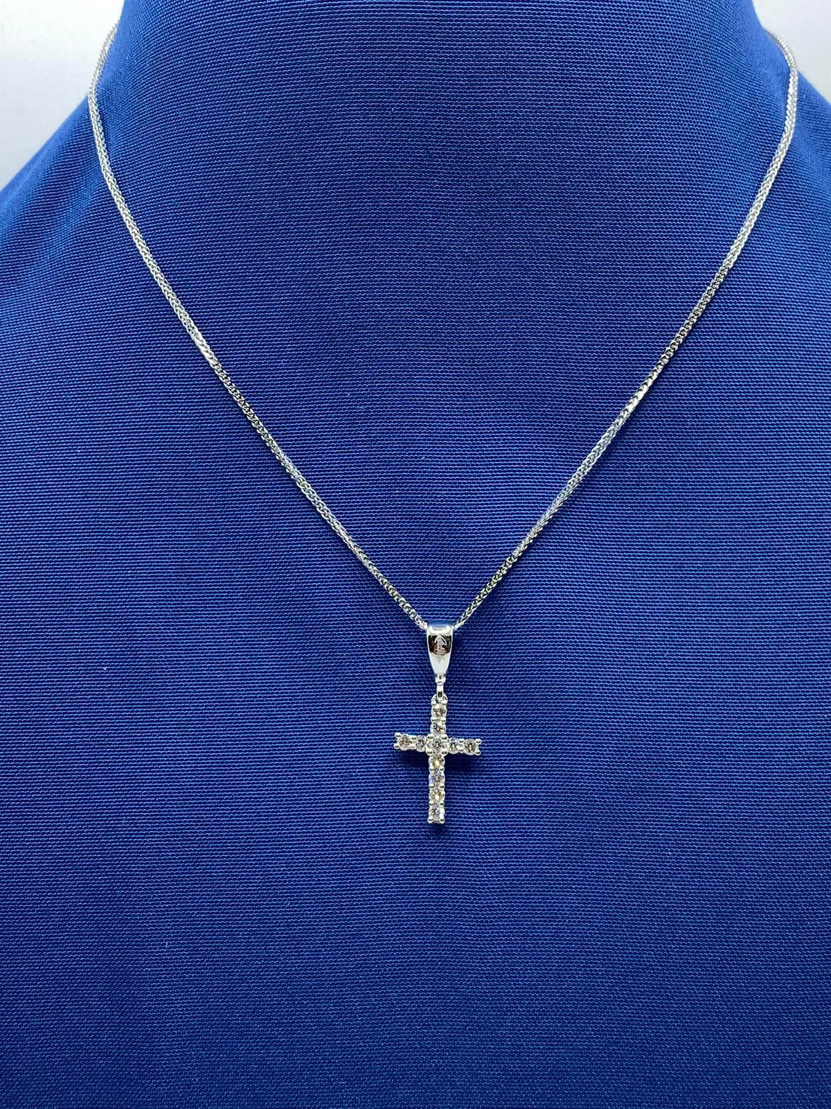 Collana Recarlo Con Croce in Oro 18KT 18KT e Diamanti Ct. 0,21
