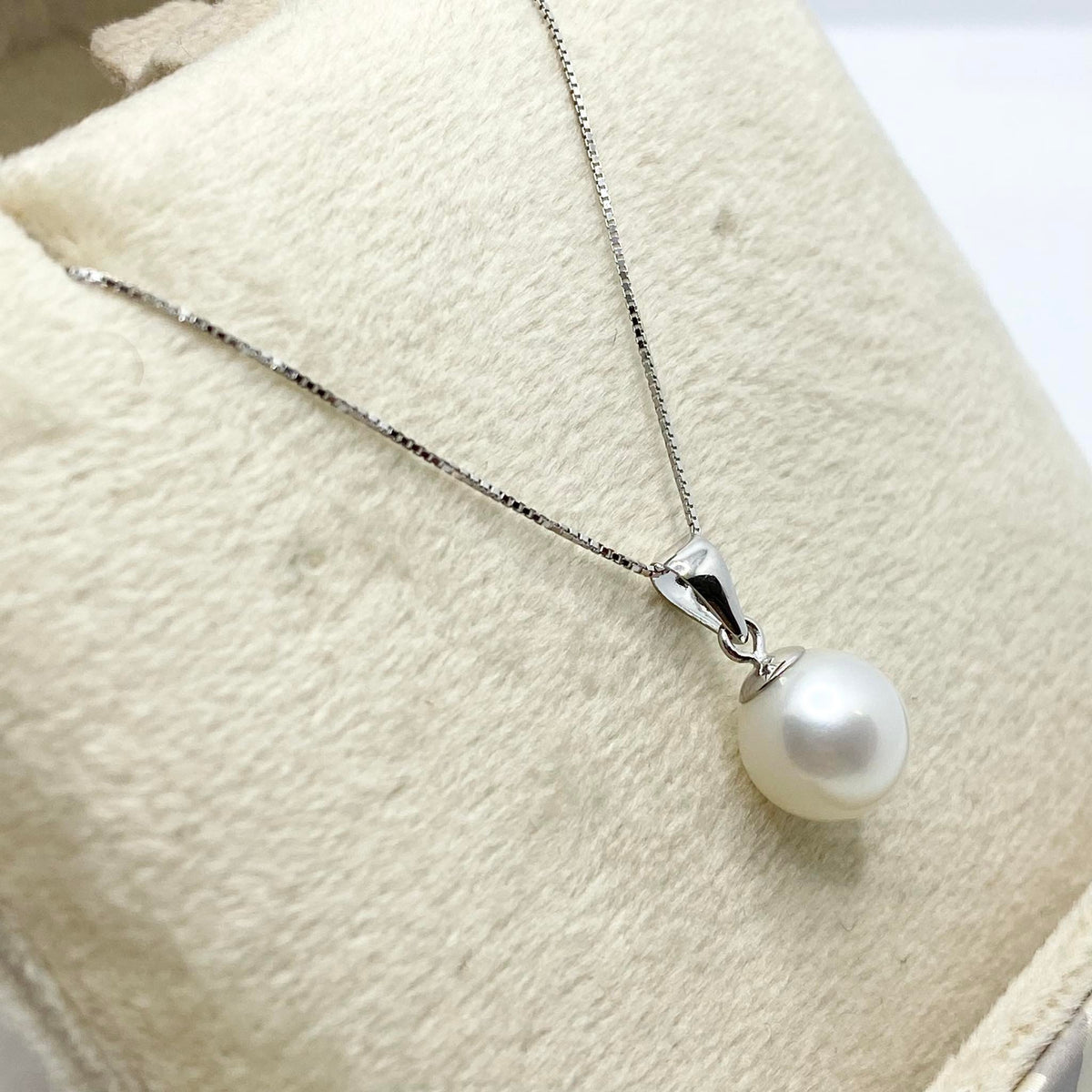 Collana Donna Oro 18KT con Perla Naturale mm 8-8,5