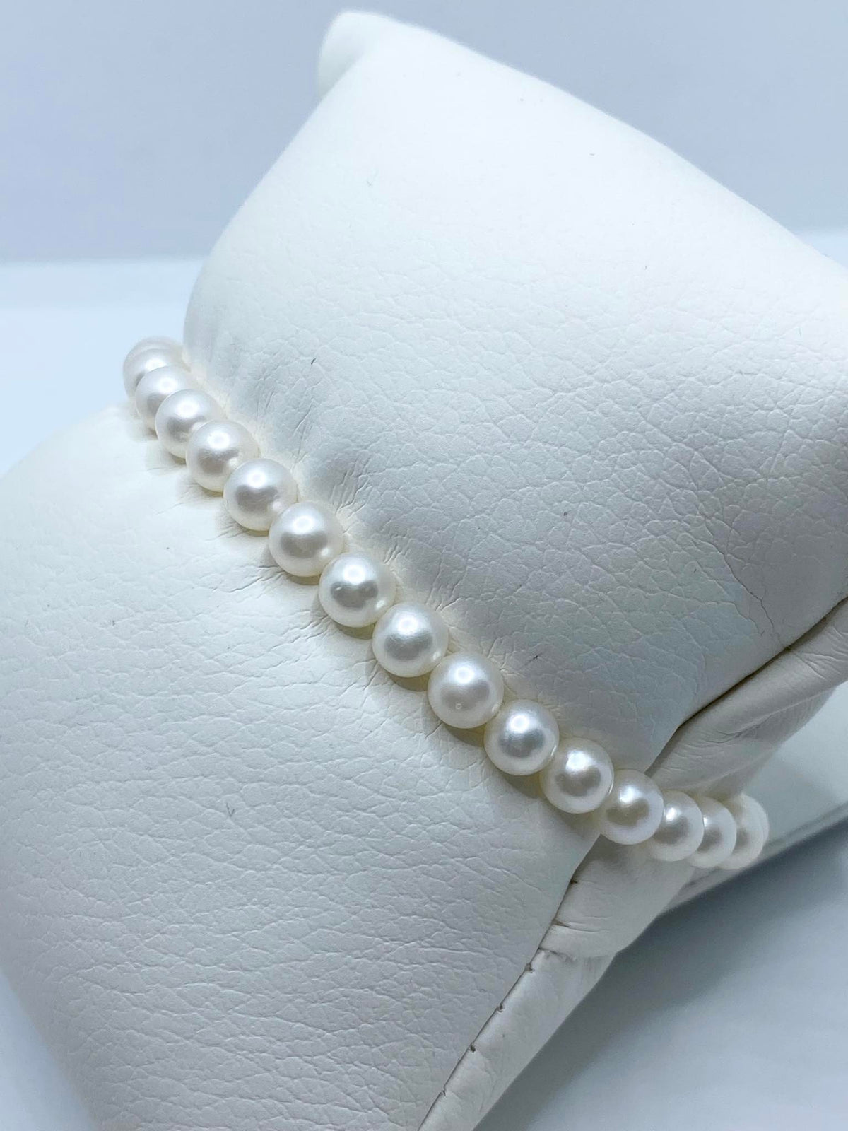 Bracciale Donna Oro 18KT con Perle Naturali mm 5-5,5