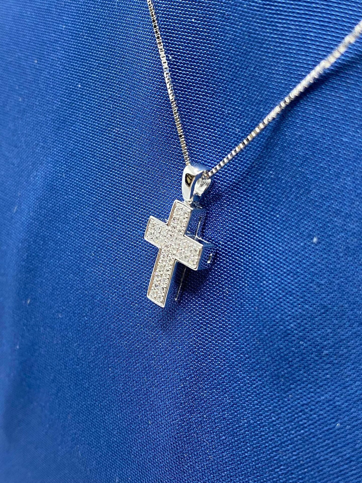 Collana Recarlo Con Croce in Oro 18KT 18KT e Diamanti Ct. 0,11