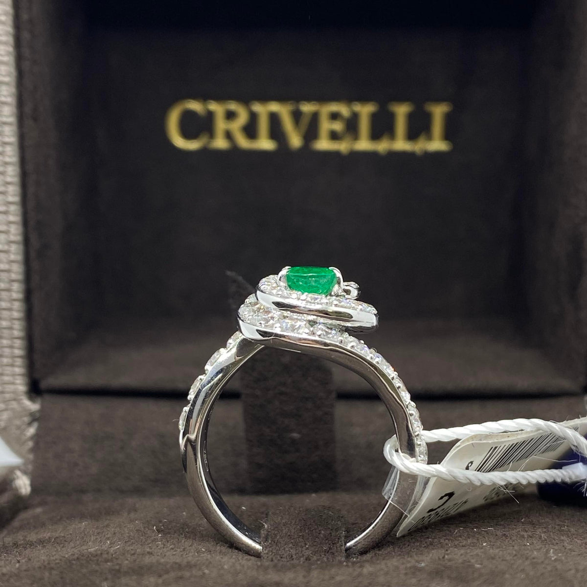 Anello Donna Crivelli con Smeraldo Colombiano Ct 0.65 e Diamanti
