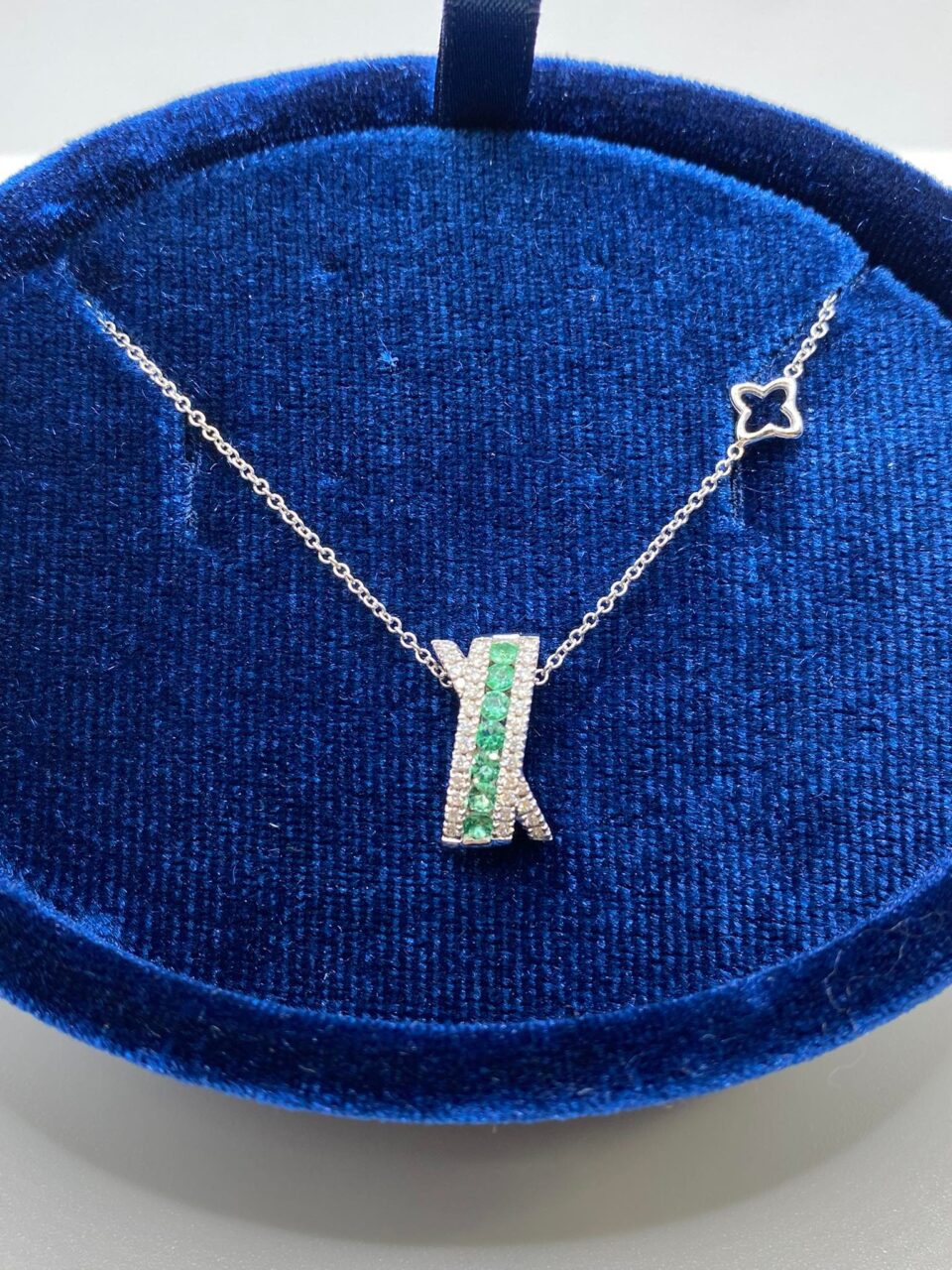 Collana Recarlo Deco’ con Diamanti e Smeraldo Ct 0.19