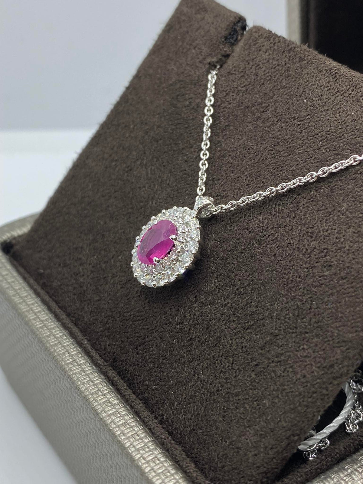 Collana Donna Crivelli con Diamanti e Rubino CT 1,04