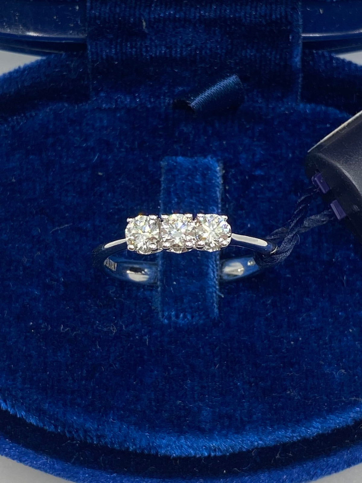 Anello Donna Trilogy Recarlo Anniversary con Diamanti Ct. 0.45