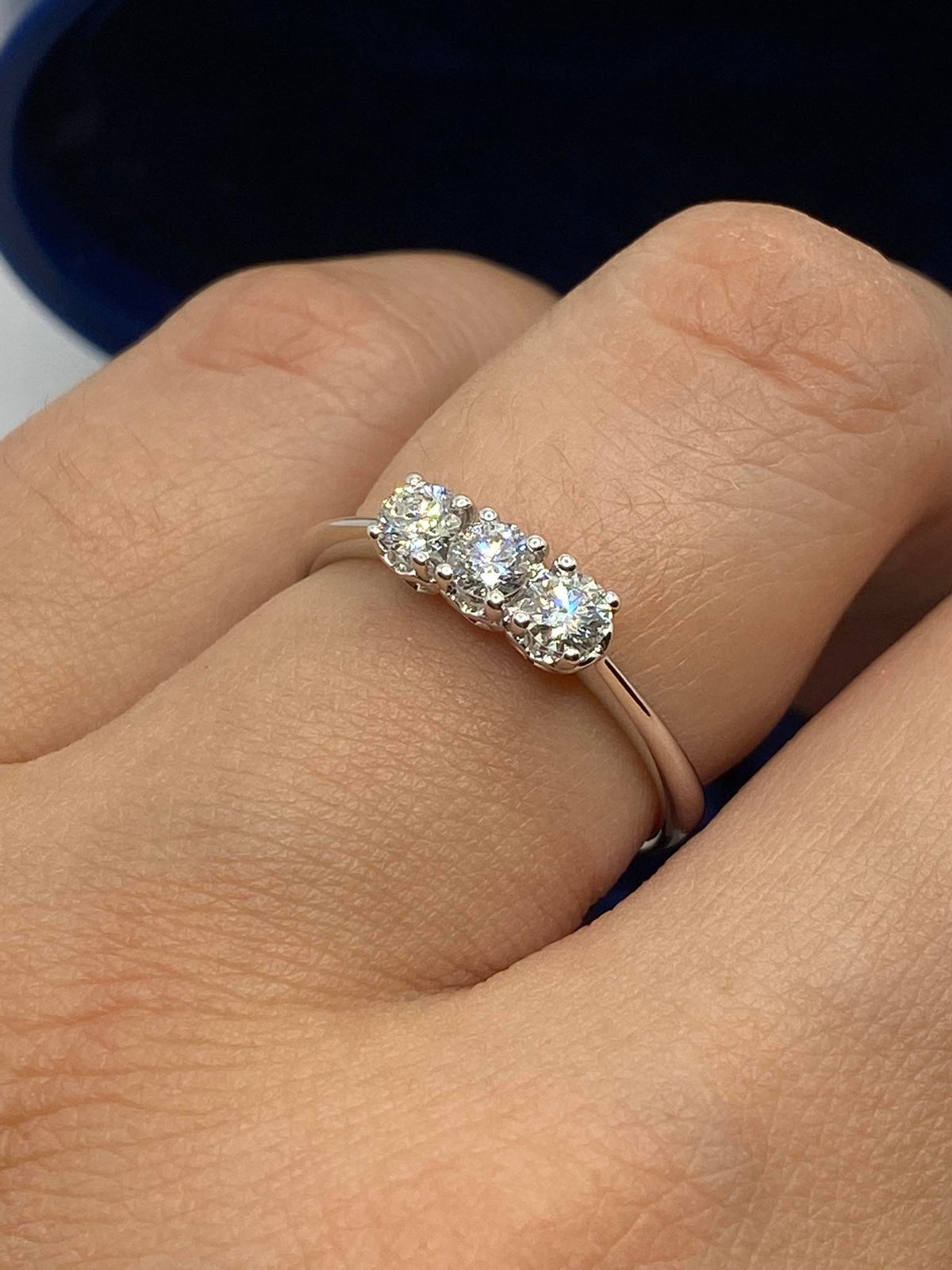 Anello Donna Trilogy Recarlo Anniversary con Diamanti Ct. 0.45