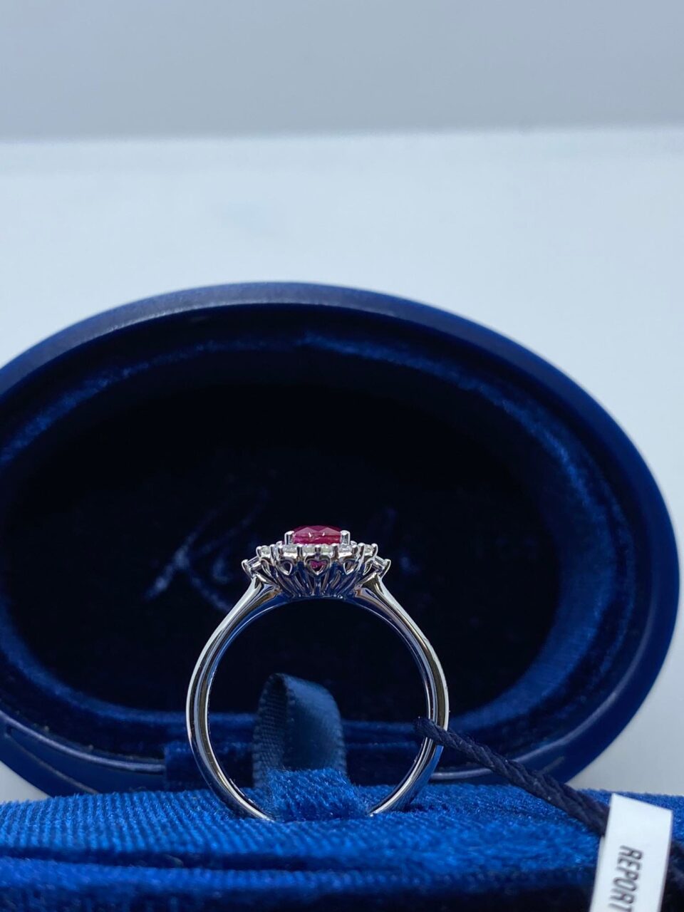 Anello Recarlo con Diamanti e Rubino Ct 1,16