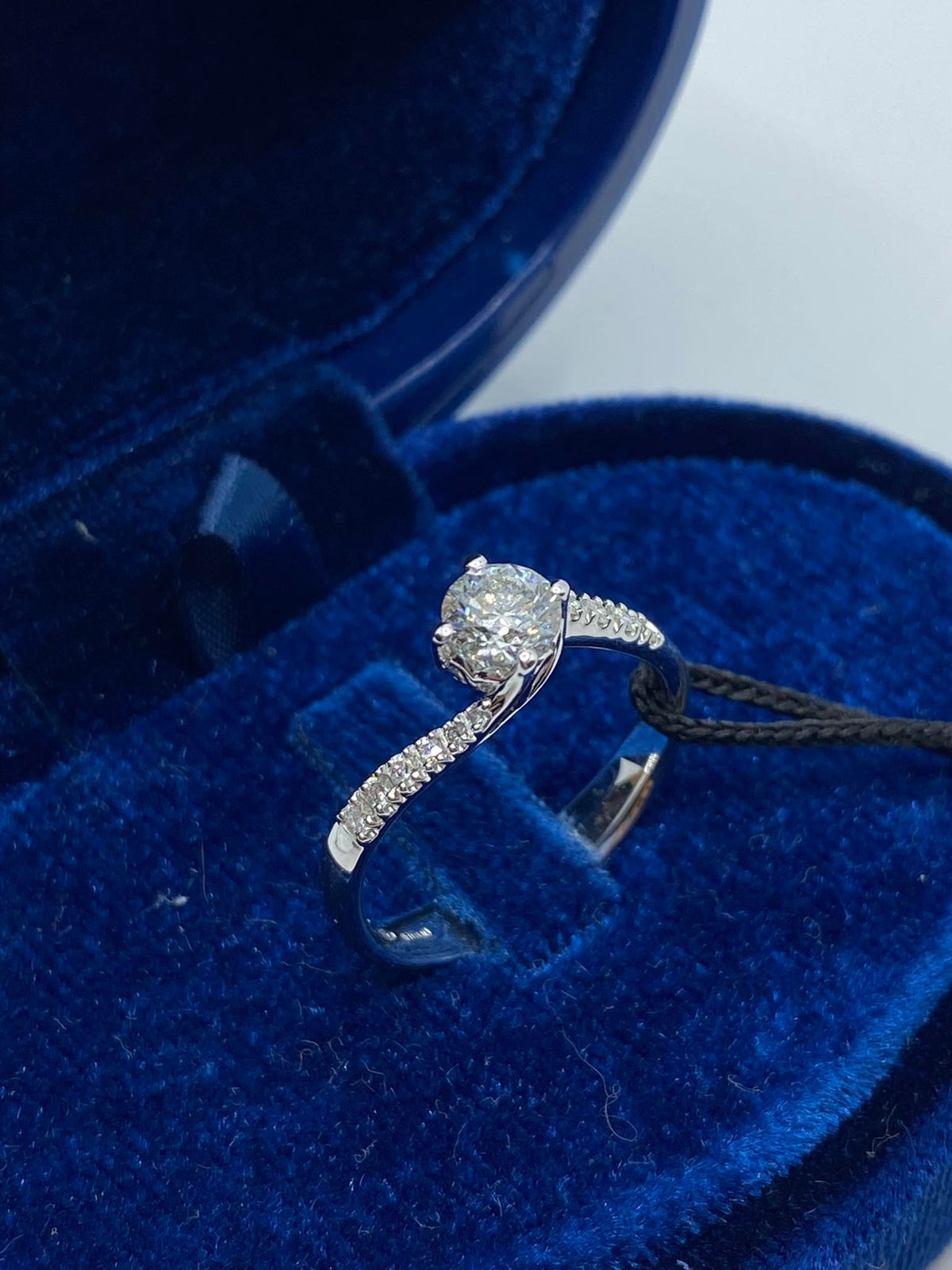 Anello Recarlo Solitario Anniversary con Diamanti Ct. 0,64