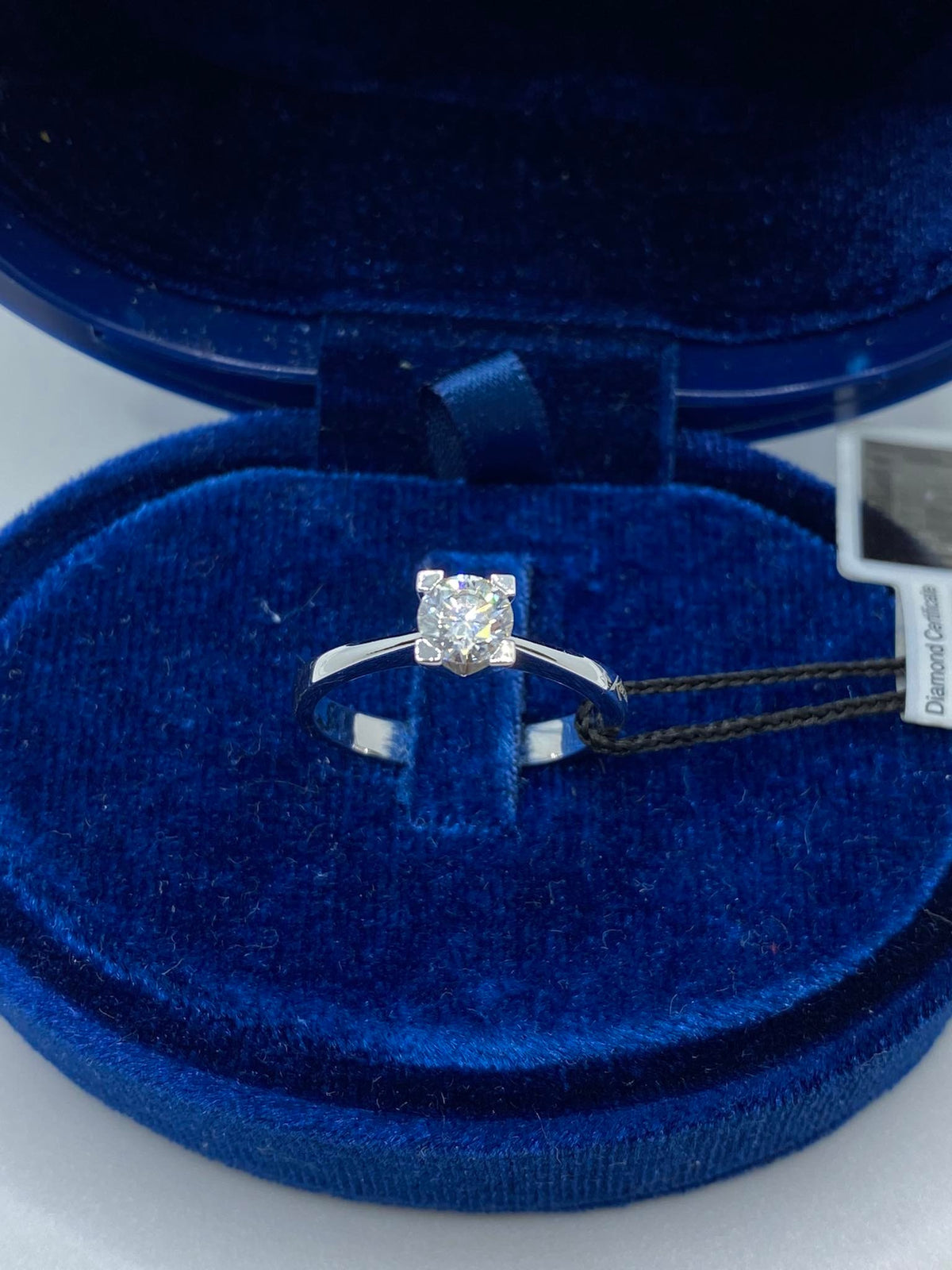 Anello Solitario Recarlo Maria Teresa Ct 0.50
