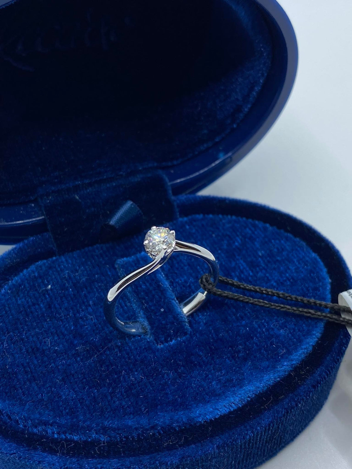 Anello Solitario Recarlo Anniversary CT 0.30 - R01SO195