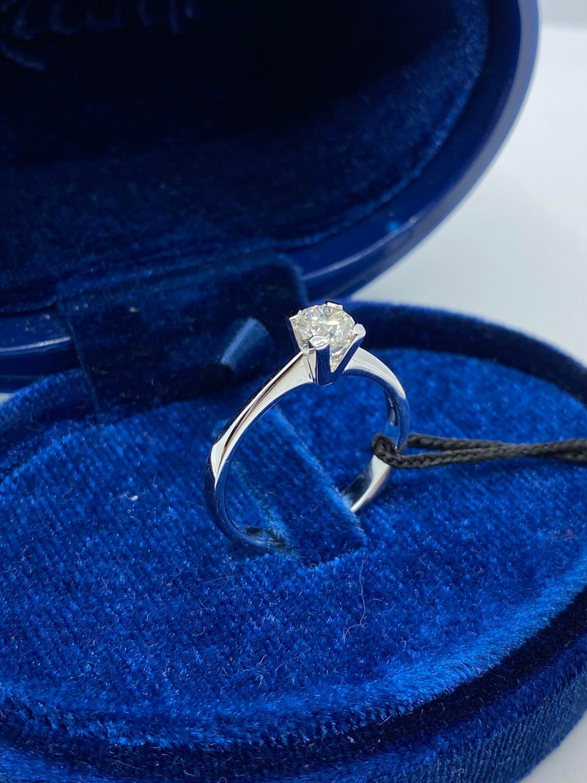 Anello Solitario Recarlo Maria Teresa Ct 0.42 – R30SO100