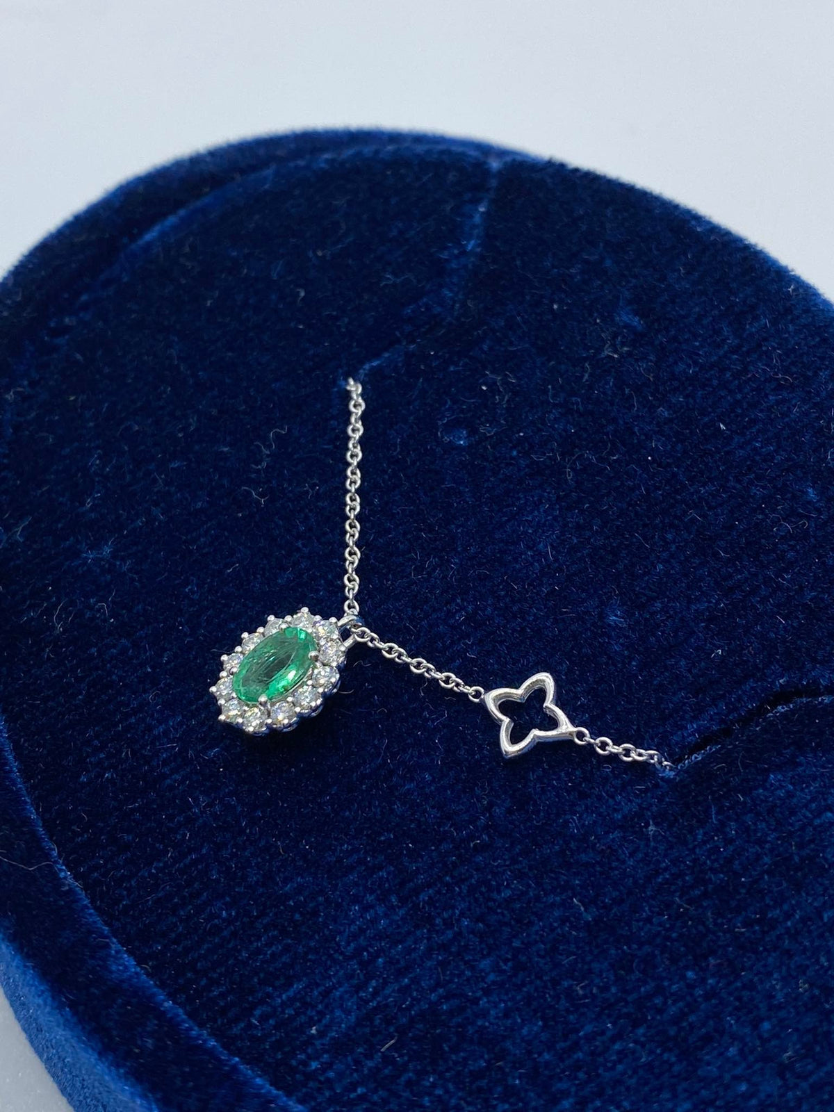 Collana Donna Recarlo con Diamanti e Smeraldo Ct. 0,36