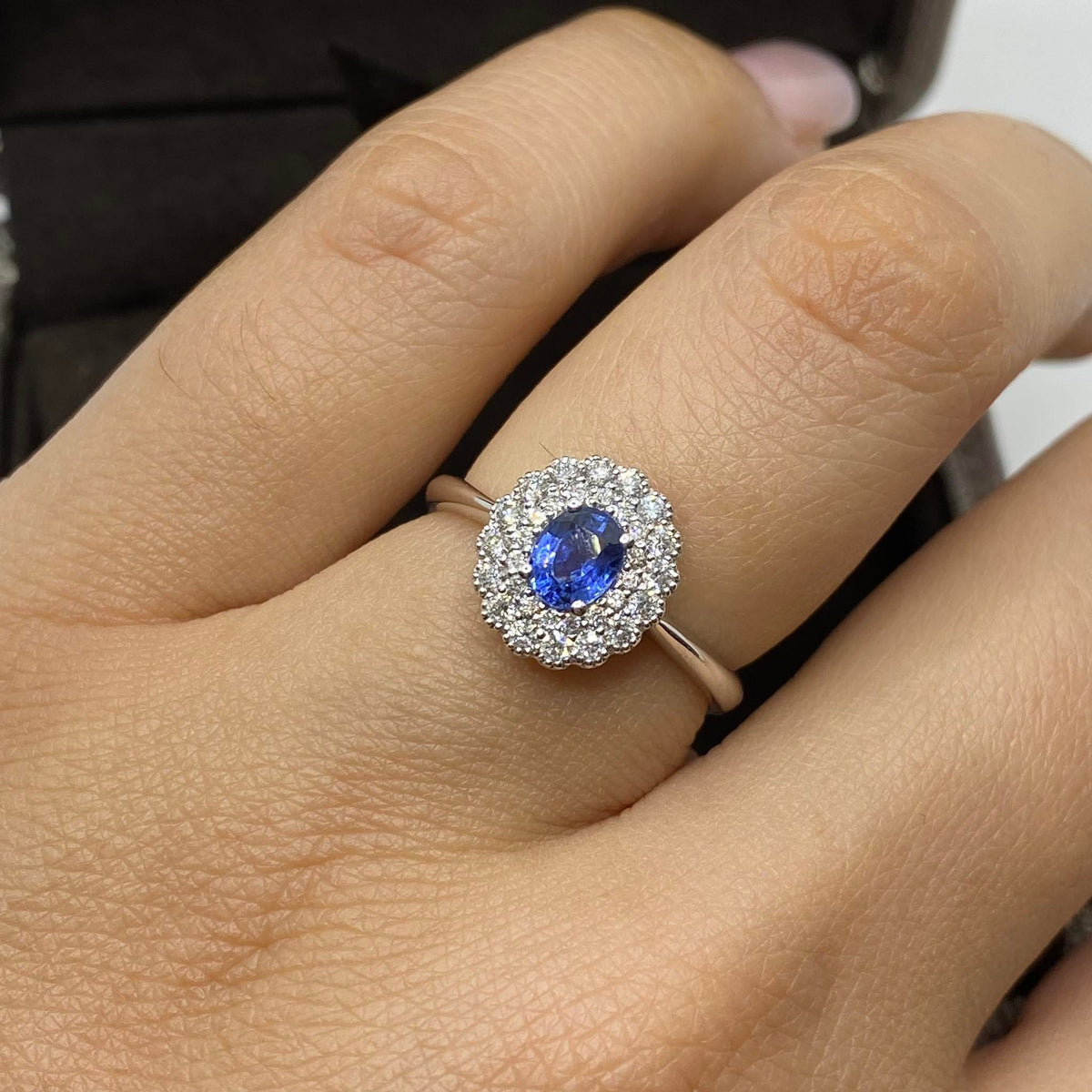 Anello Donna Crivelli con Diamanti e Zaffiro Ct. 0,49