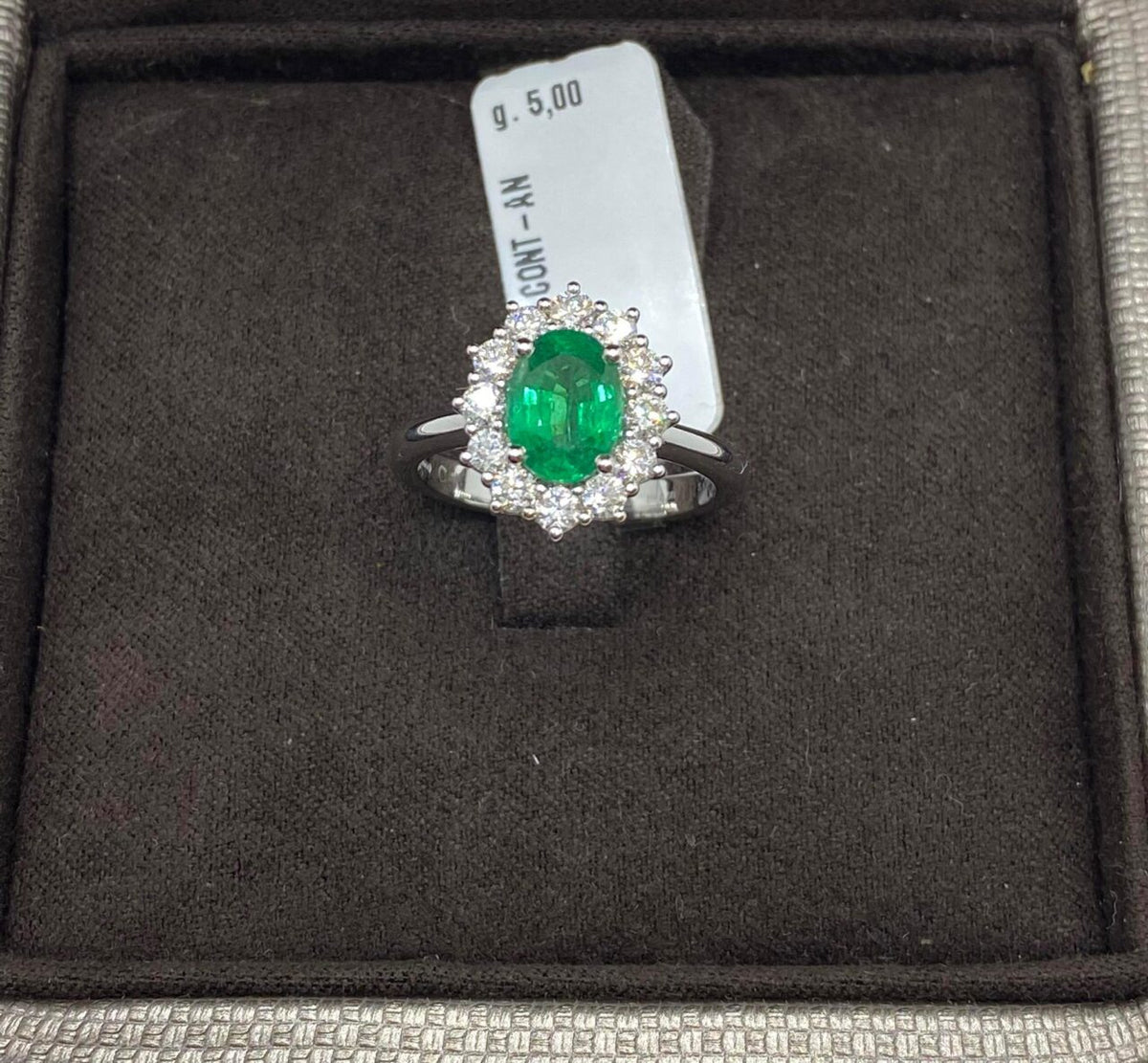 Anello Donna Crivelli con Smeraldo Ct 1.18 e Diamanti