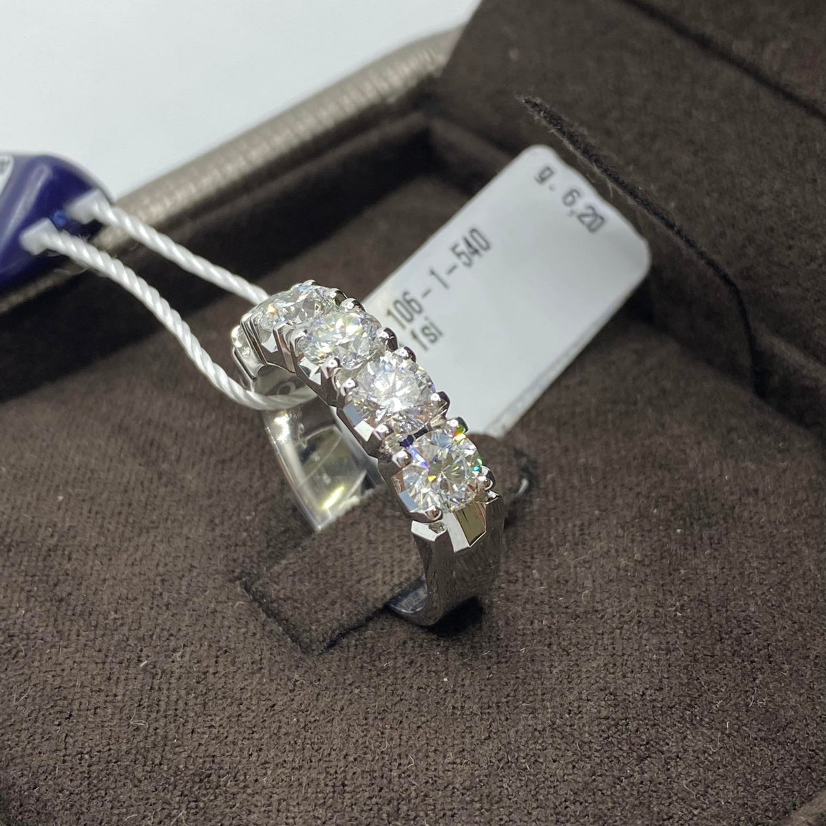 Anello Crivelli Veretta a 5 Pietre in Oro 18KT 18KT e Diamanti Ct 2.00