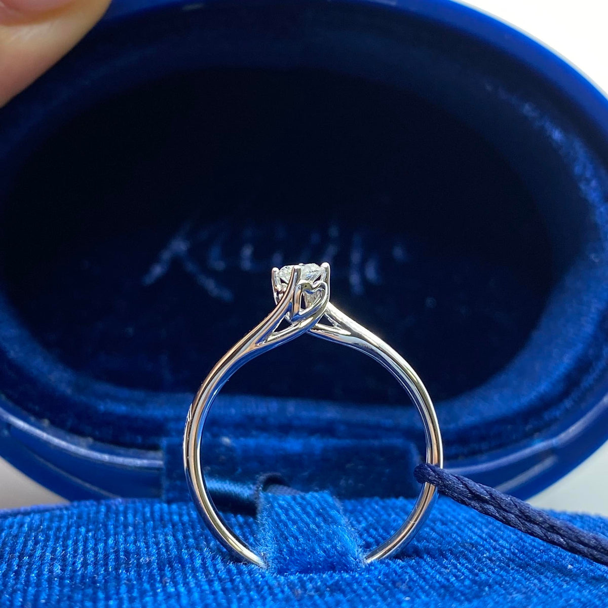 Anello Solitario Recarlo Anniversary CT 0.18 – R01SO195