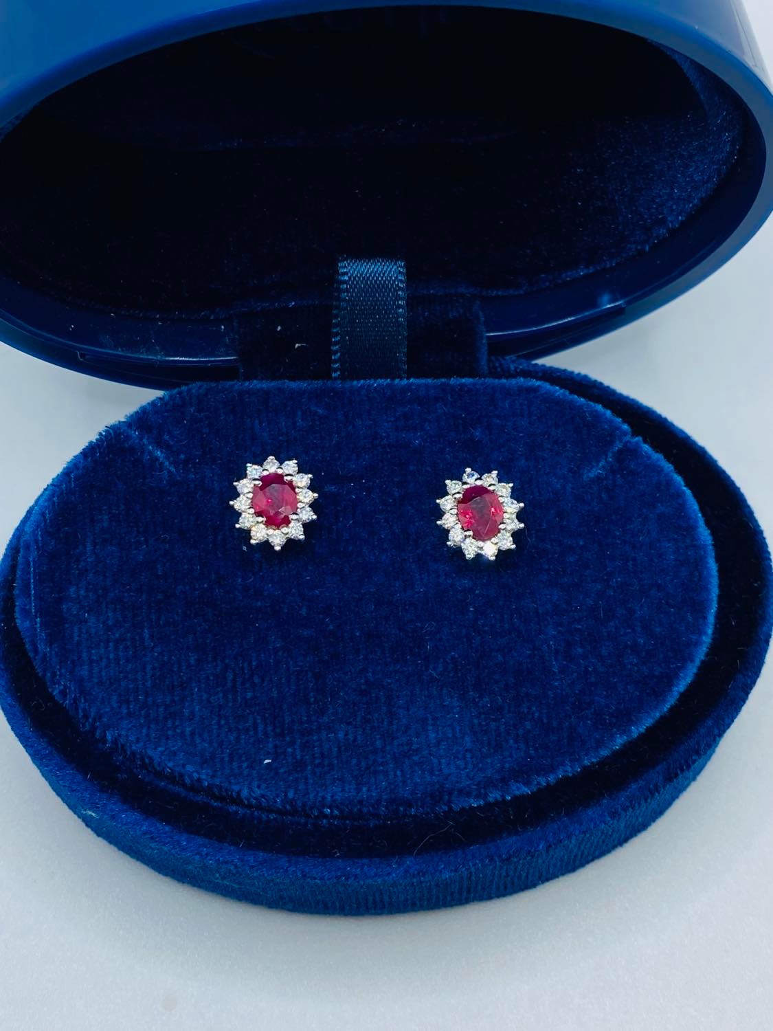 Orecchini Donna Recarlo con Diamanti e Rubini Birmani Ct. 0.77