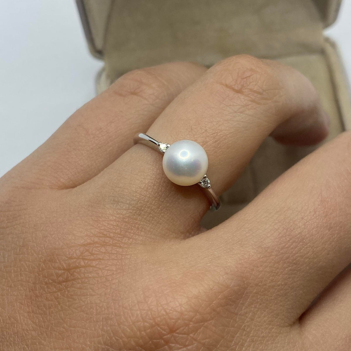 Anello Donna Oro 18KT con Diamanti e Perla mm. 7-7,5