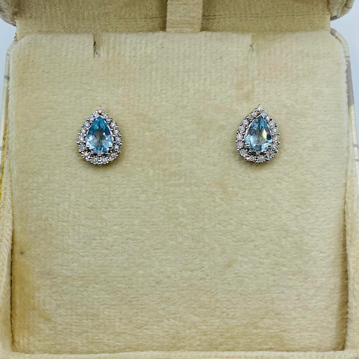 Orecchini Donna Oro 18KT con Acquamarina Ct. 1.40 e Diamanti