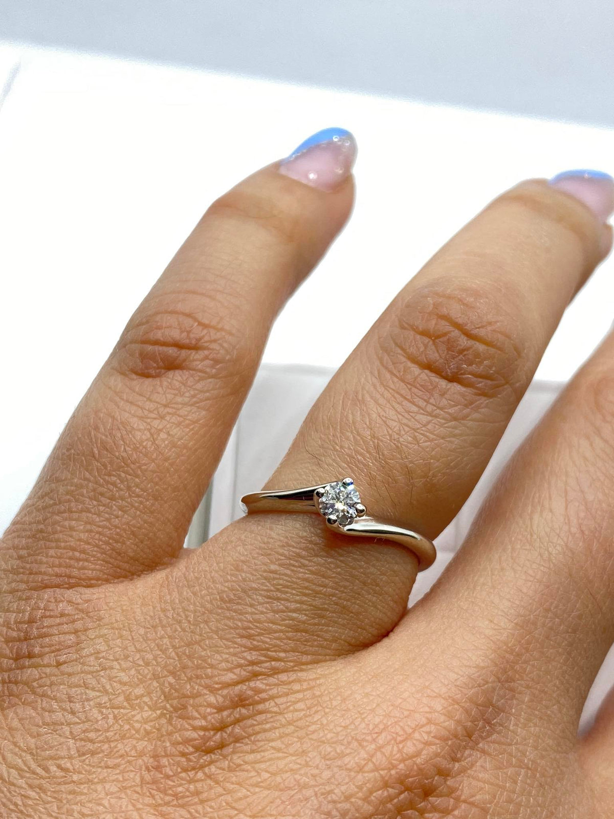Anello Solitario Donna Miluna in Oro 18KT e Diamanti Ct. 0,18